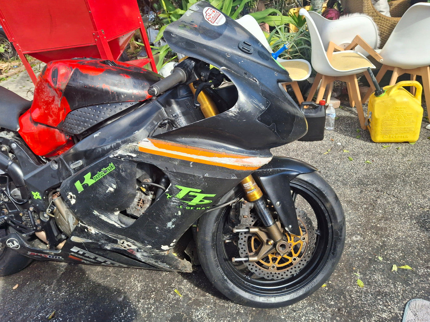 05 Kawasaki 636 Racing Bike ZX636 Streetfighter Clean Title 18,000 Miles