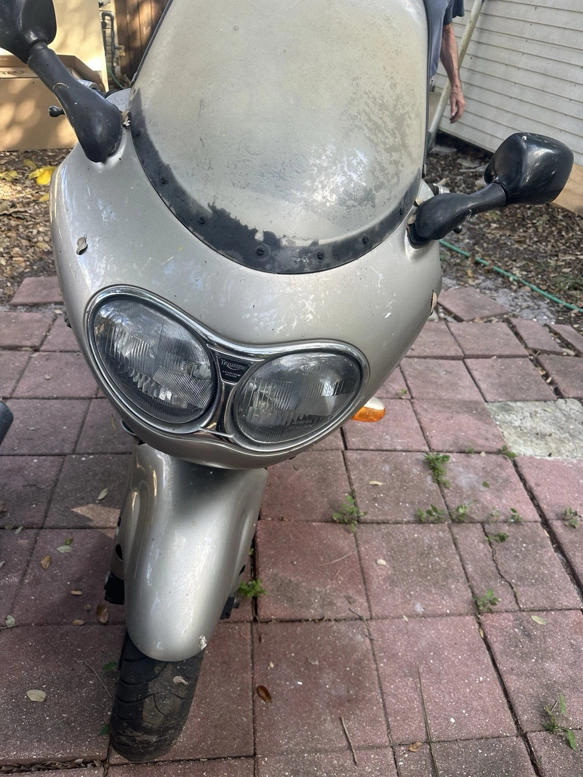 97 Triumph Trophy 900 OEM Carburetors Carbs - Parting Out Complete Bike