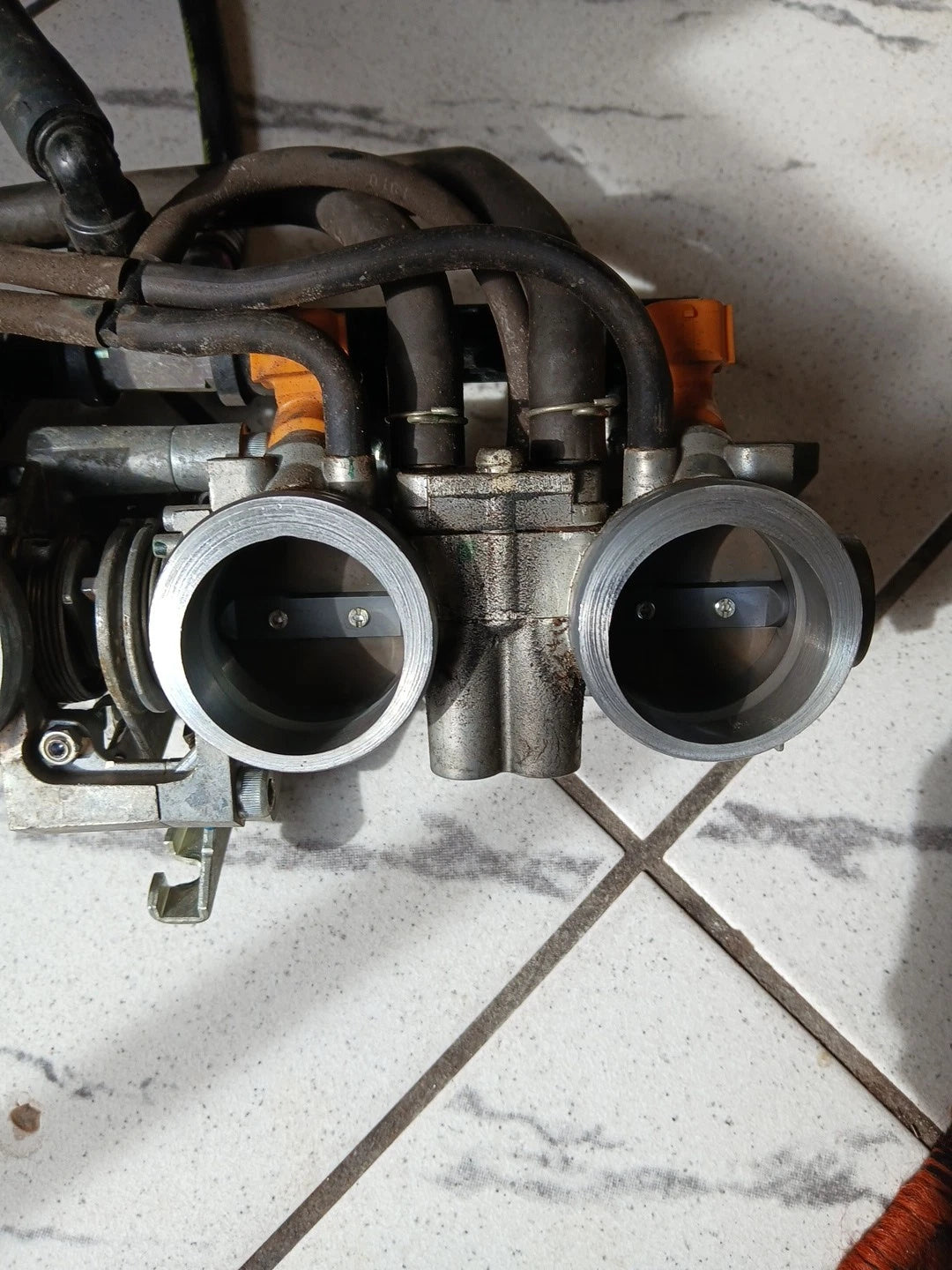 2011 Honda CBR600RR Throttle Bodies CBR 600 Fuel Injectors 600RR TPS Sensor