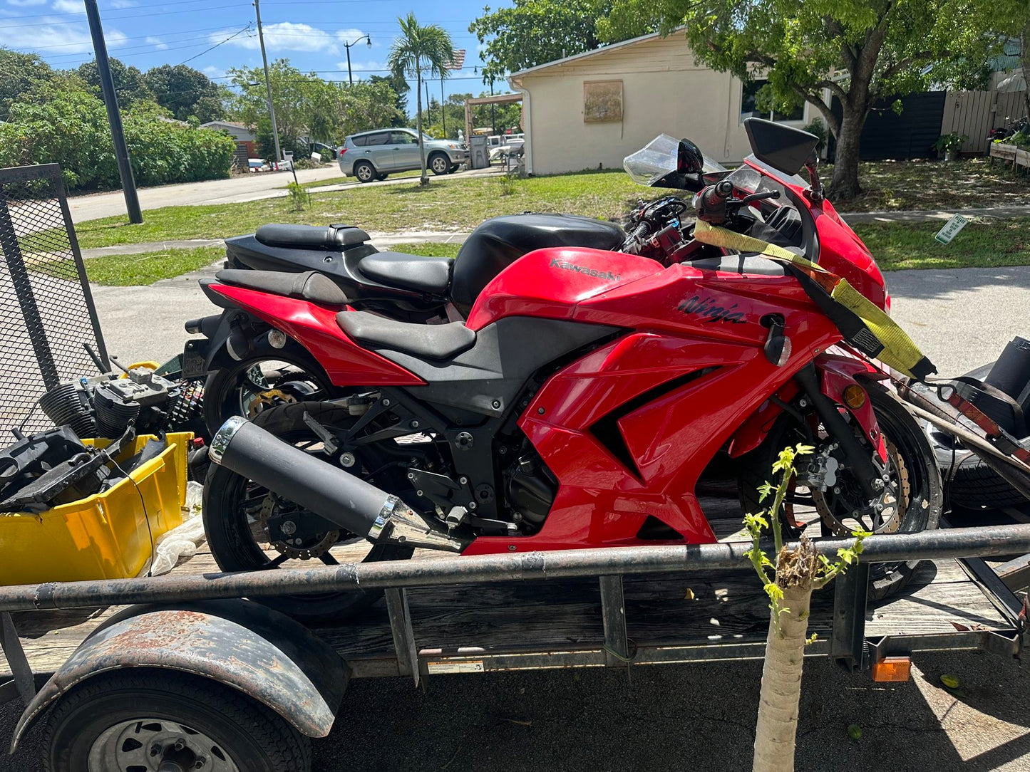 ** Read Description ** 2010 Kawasaki EX250 - 1200 miles - been sitting
