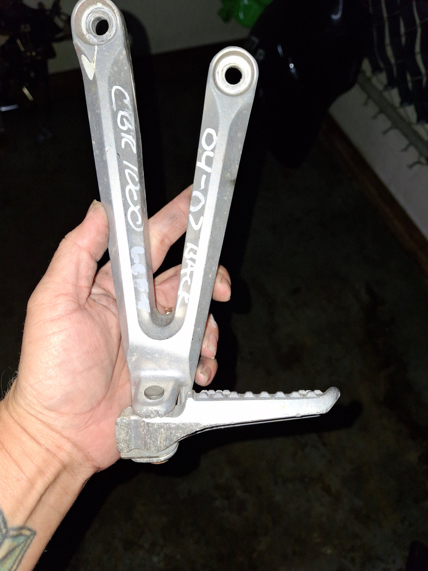 Honda CBR 600 , 900, 1000, F4, F4i , 929, 954, VFR etc Front & Rear Foot Peg Brackets available