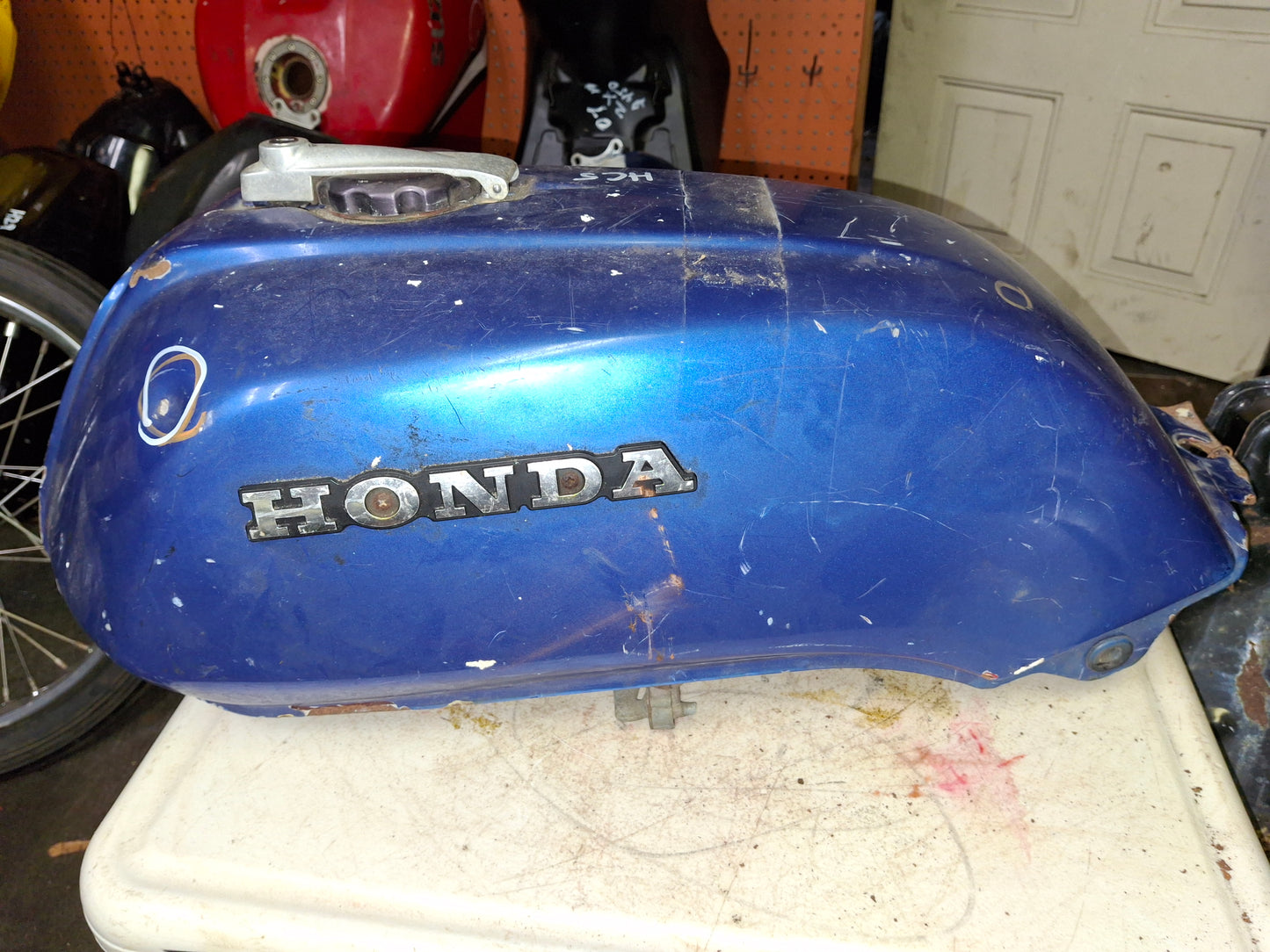 SOLD 1982 Honda CB750F CB900 Gas Tank Fuel Petrol Cell CB750 CB 750 CB 900