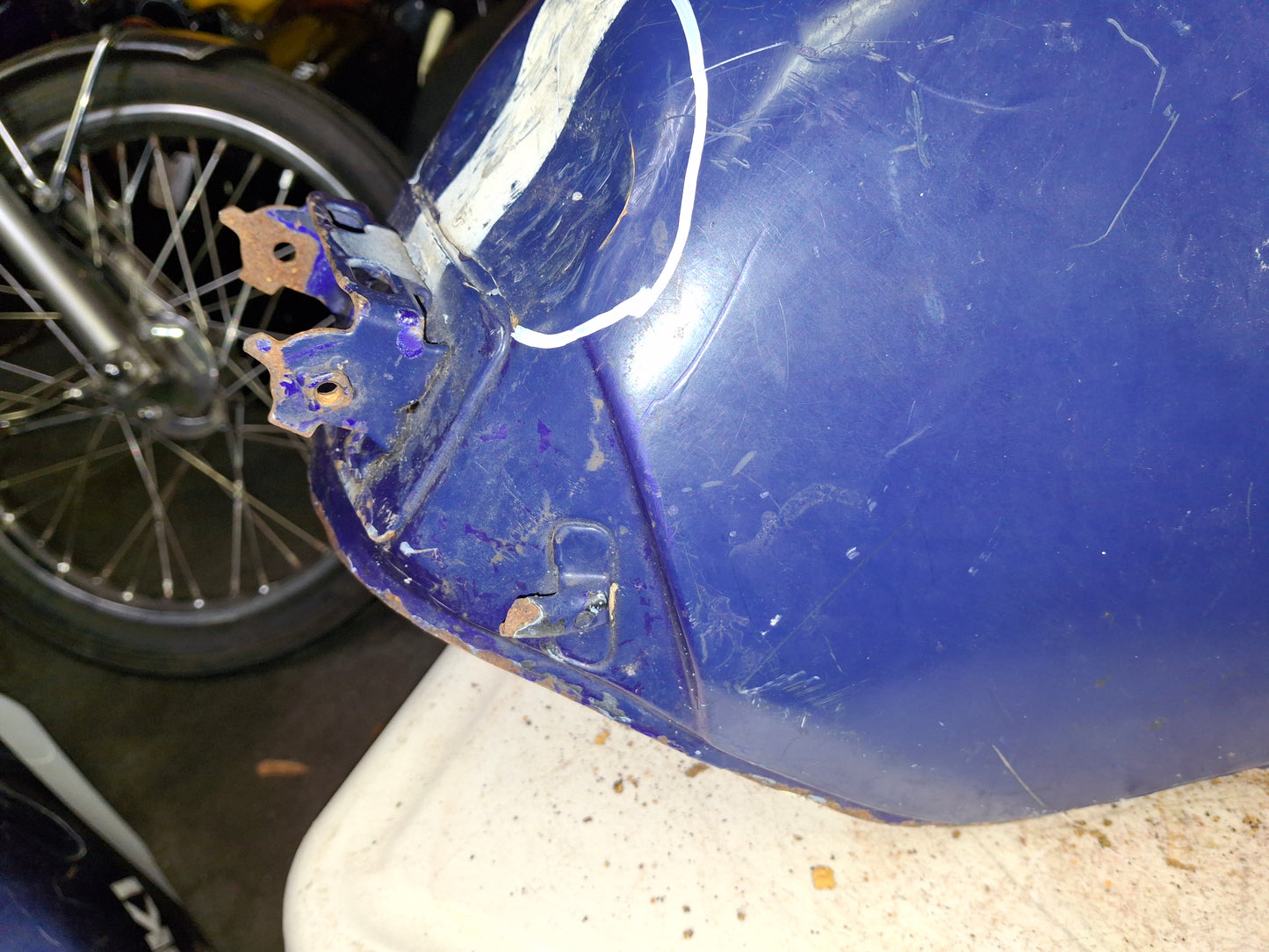 99-02 Yamaha YZF R6 Gas Tank Fuel Petrol Cell OEM