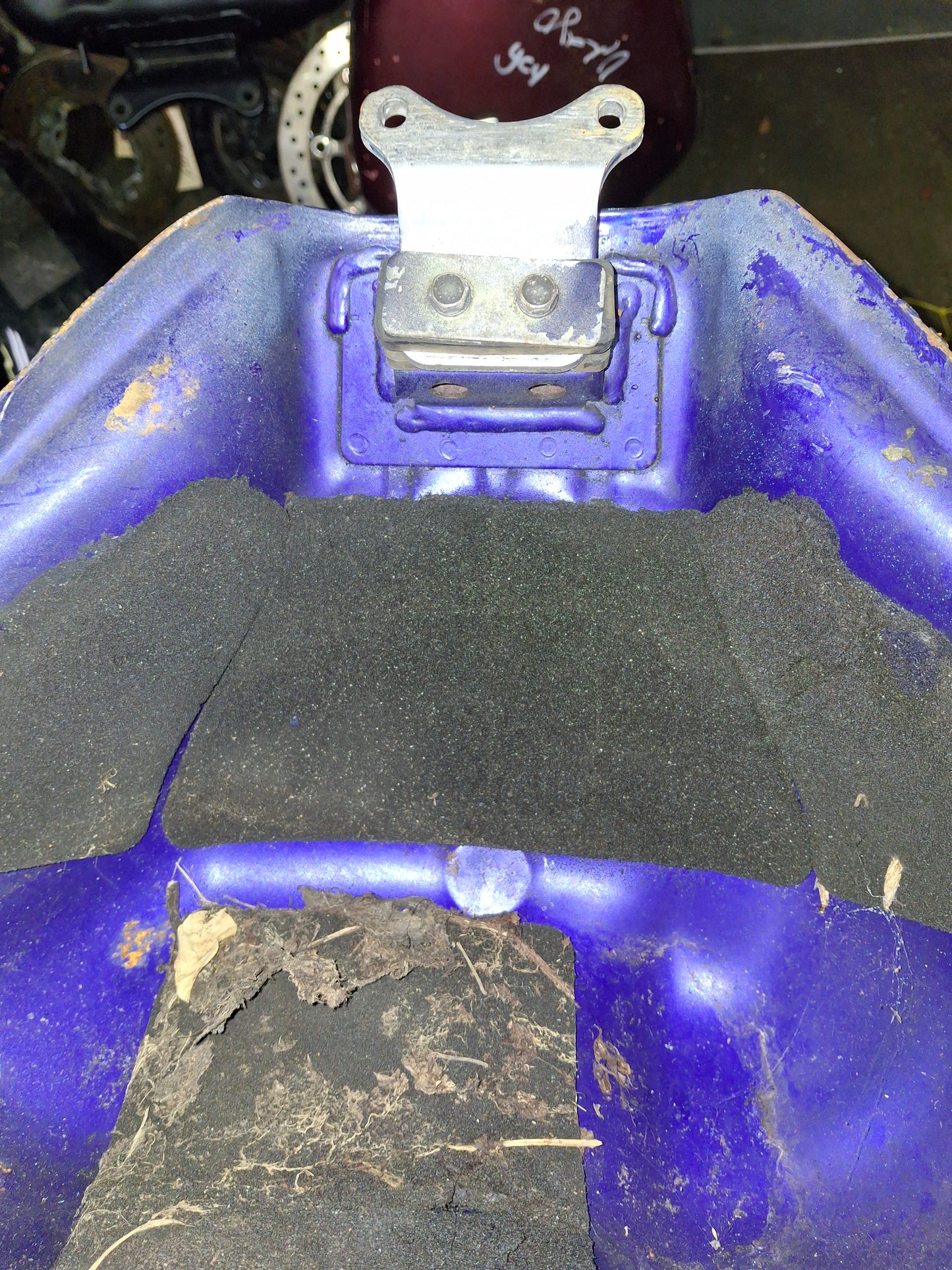 99-02 Yamaha YZF R6 Gas Tank Fuel Petrol Cell OEM