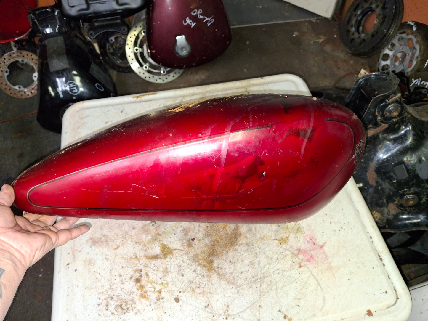 1991 Suzuki Intruder 750 Gas Tank Petrol Fuel Tank Reservoir READ VS750 VS
