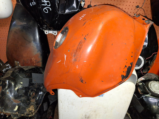 Honda CBR600 F4 CBR 600 Gas Tank Fuel Petrol Cell Reservoir