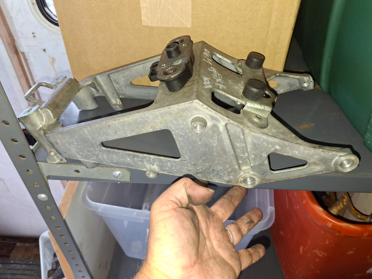 06-07 Suzuki GSXR 600 Rear Subframe Tail Fairing Seat Mount GSXR600 GSX-R 750