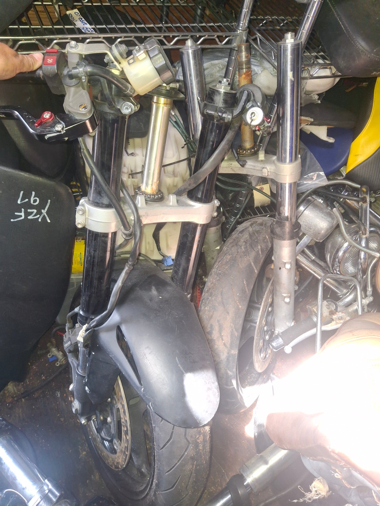 08-11 Honda CBR1000RR Forks Front Wheel Rim CBR1000 Roll Off Front End CBR 1000