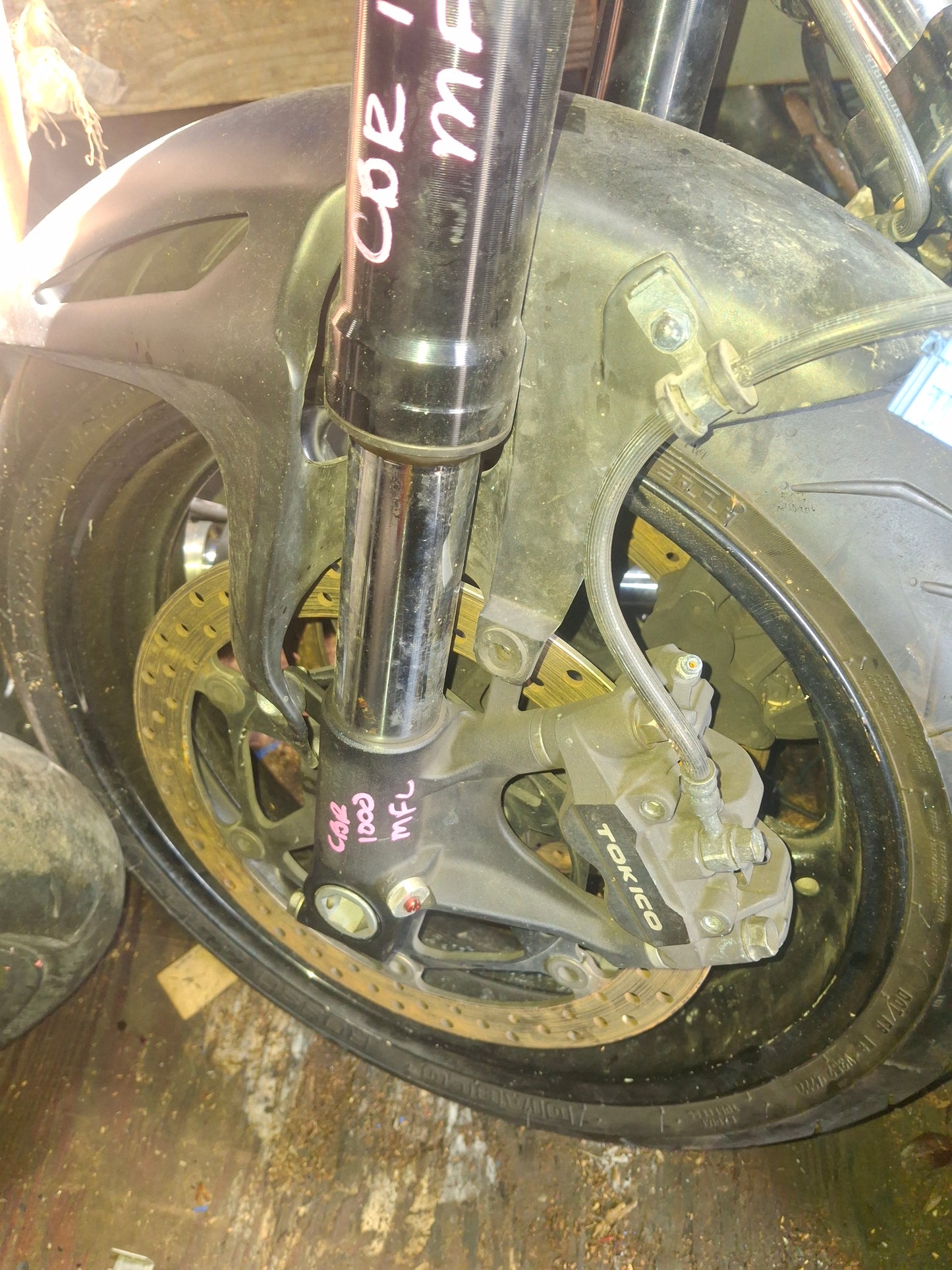 08-11 Honda CBR1000RR Forks Front Wheel Rim CBR1000 Roll Off Front End CBR 1000