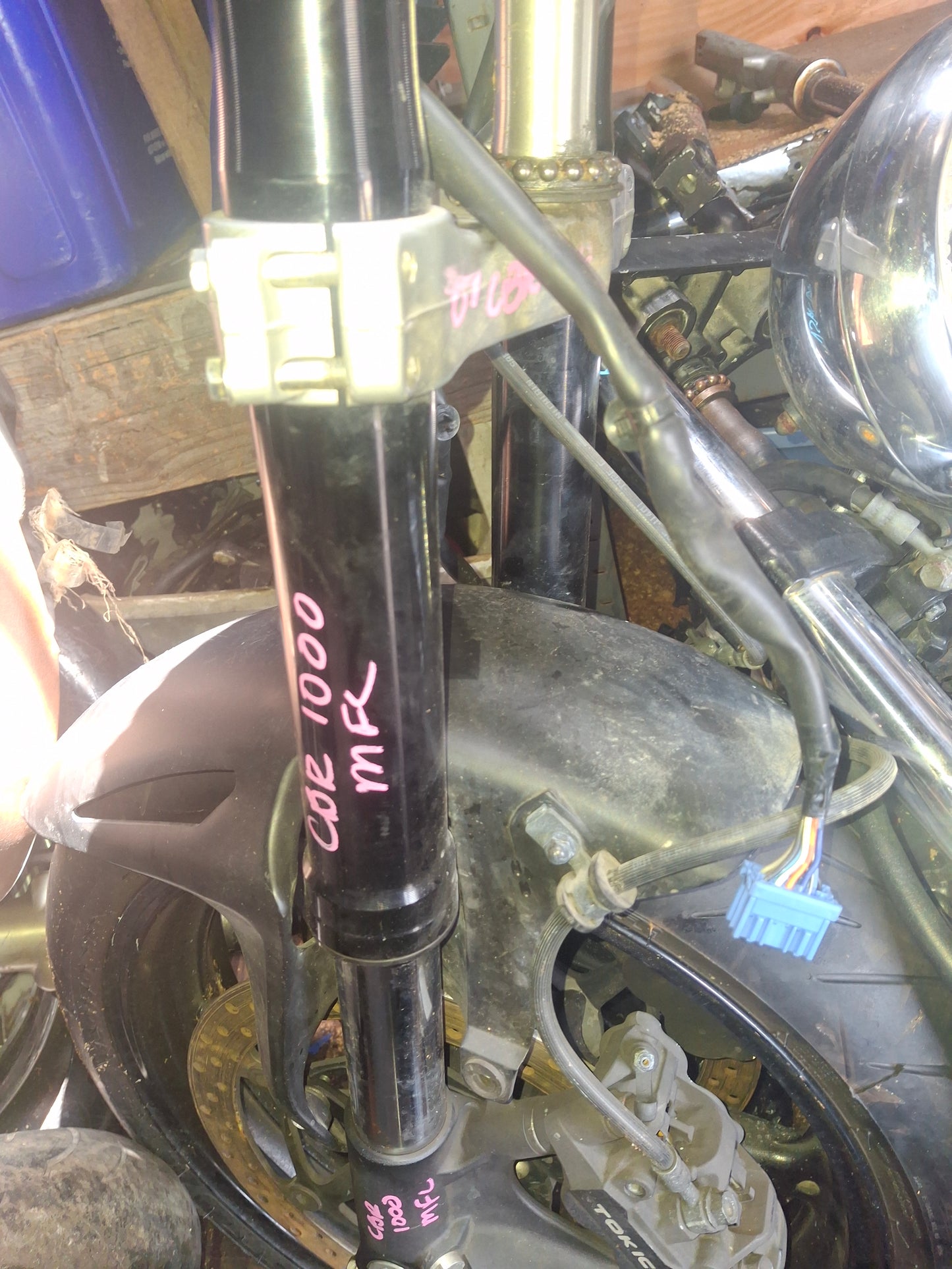 08-11 Honda CBR1000RR Forks Front Wheel Rim CBR1000 Roll Off Front End CBR 1000