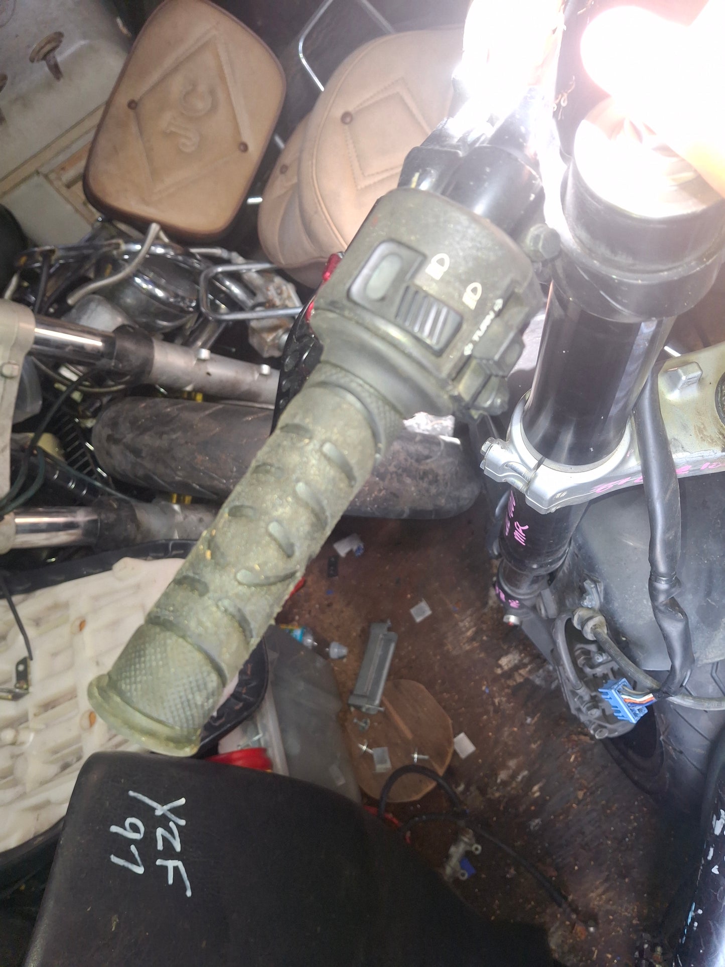 08-11 Honda CBR1000RR Forks Front Wheel Rim CBR1000 Roll Off Front End CBR 1000