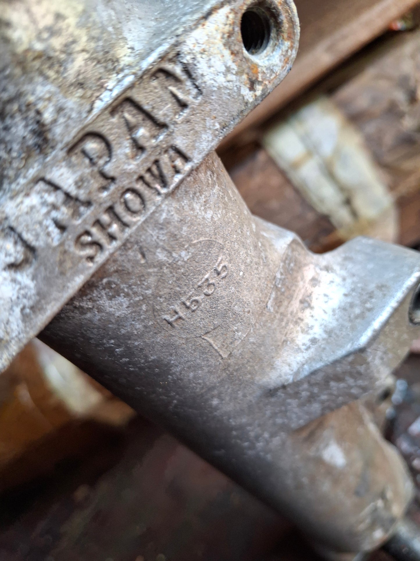 82 Harley Davidson Sportster Forks Sporty Front End Triple Tree XL 883 1200 Axle