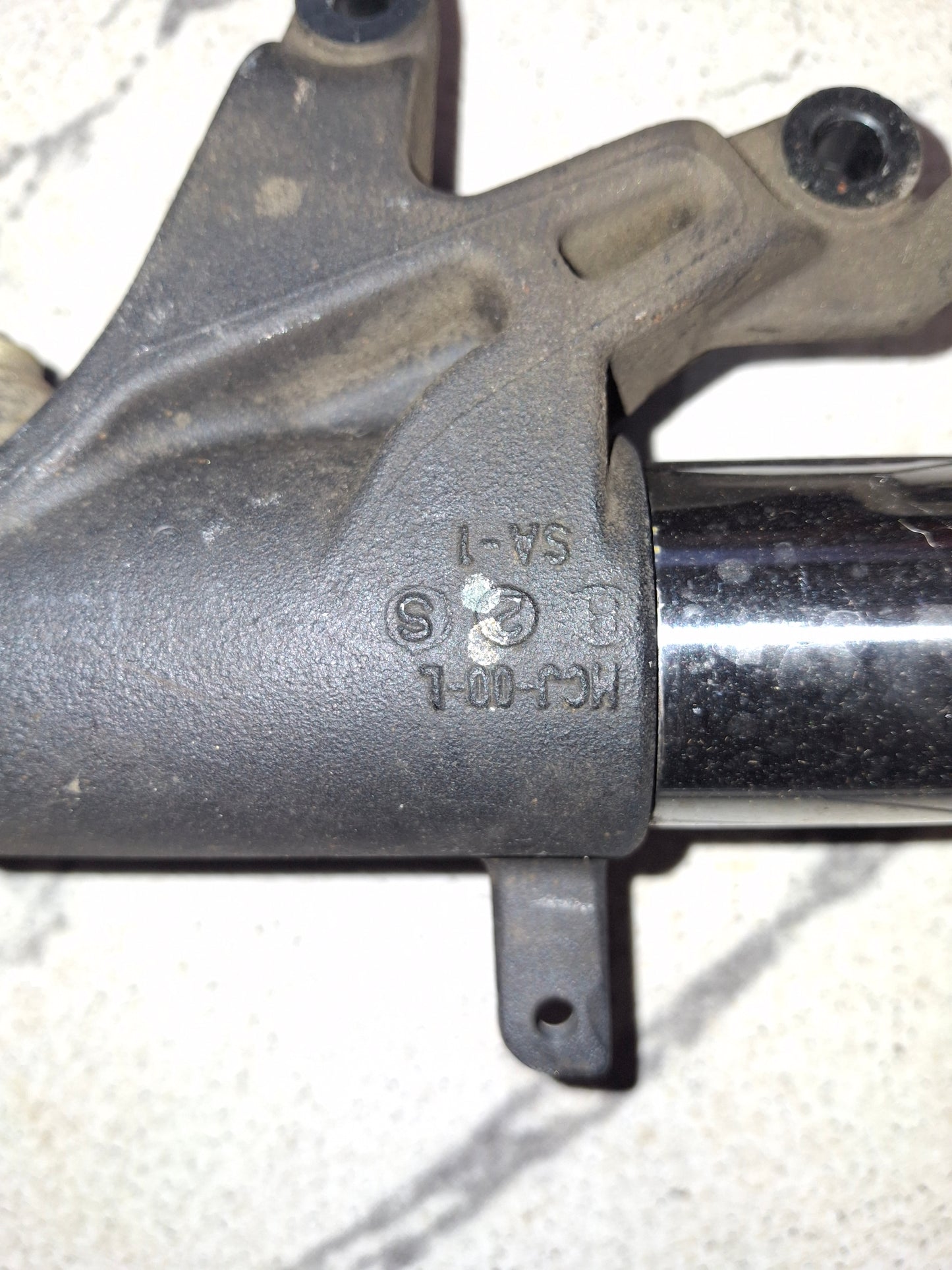 Honda CBR929RR 929 Front Forks Front End Lower Triple Tree Suspension 929RR MCJ