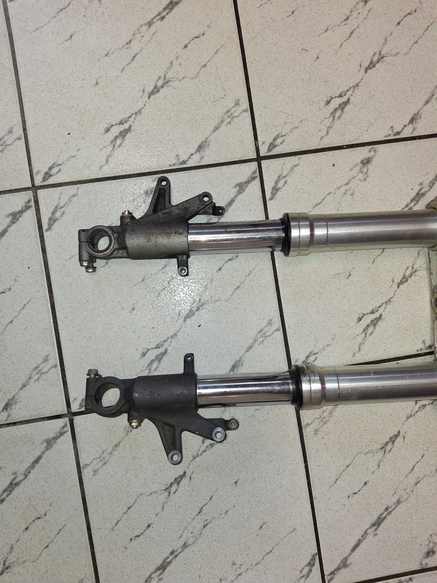 Honda CBR929RR 929 Front Forks Front End Lower Triple Tree Suspension 929RR MCJ