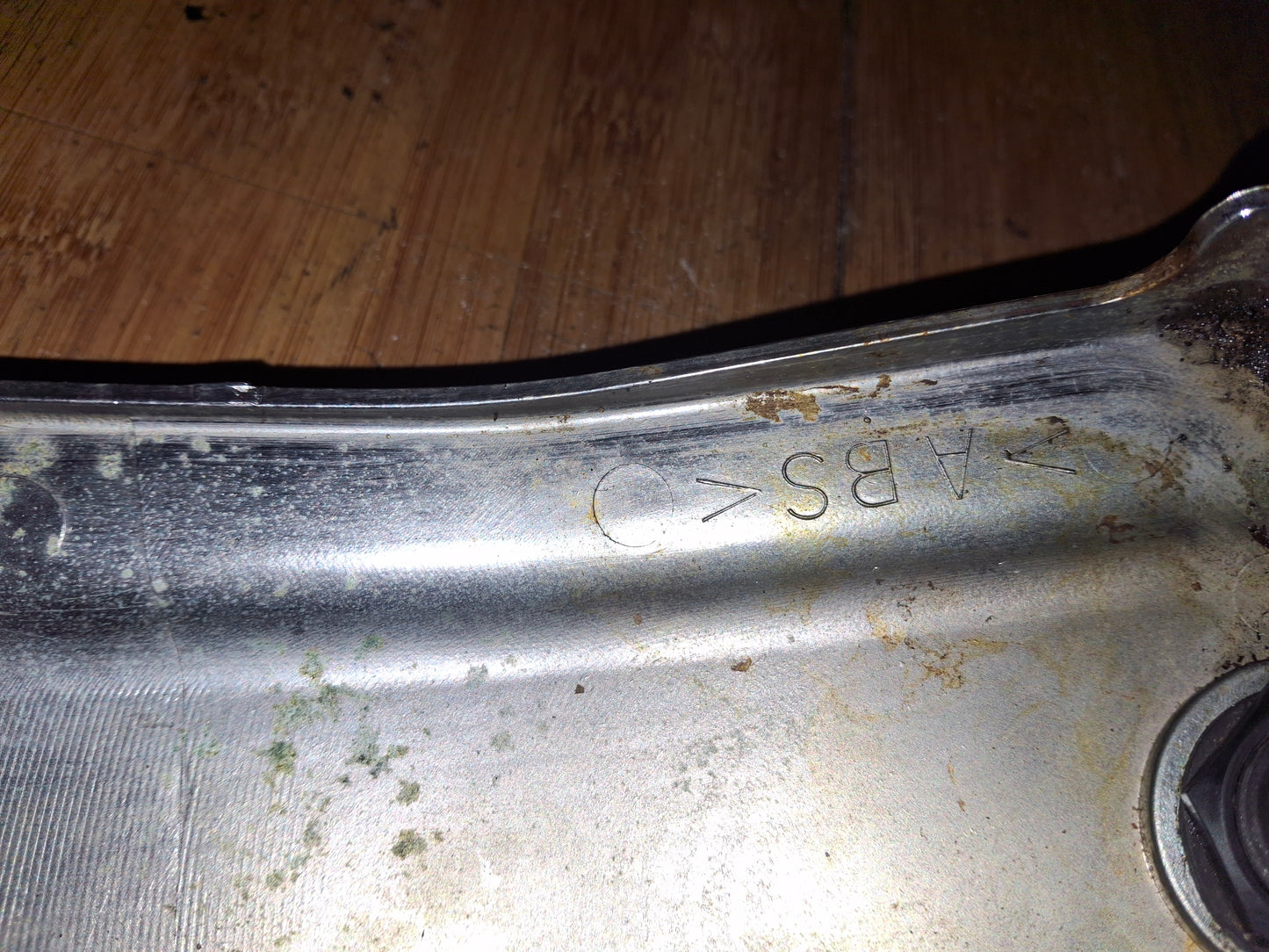 99-09 Yamaha V-Star 1100 VStar Left Side Cover XVS1100 XVS - Chrome