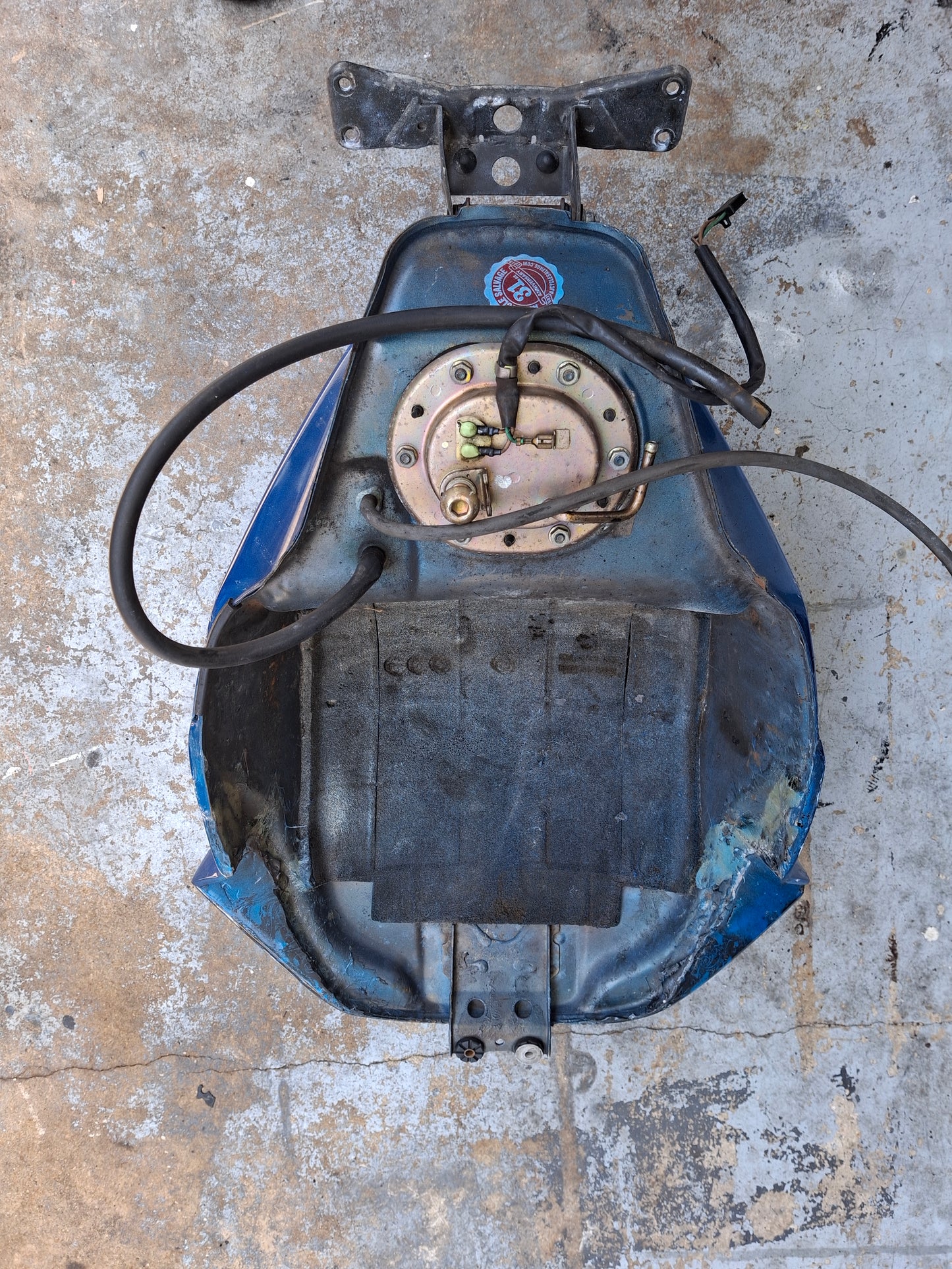 02 03 Honda CBR954RR 954 Gas Tank Fuel Petrol Cell 954RR