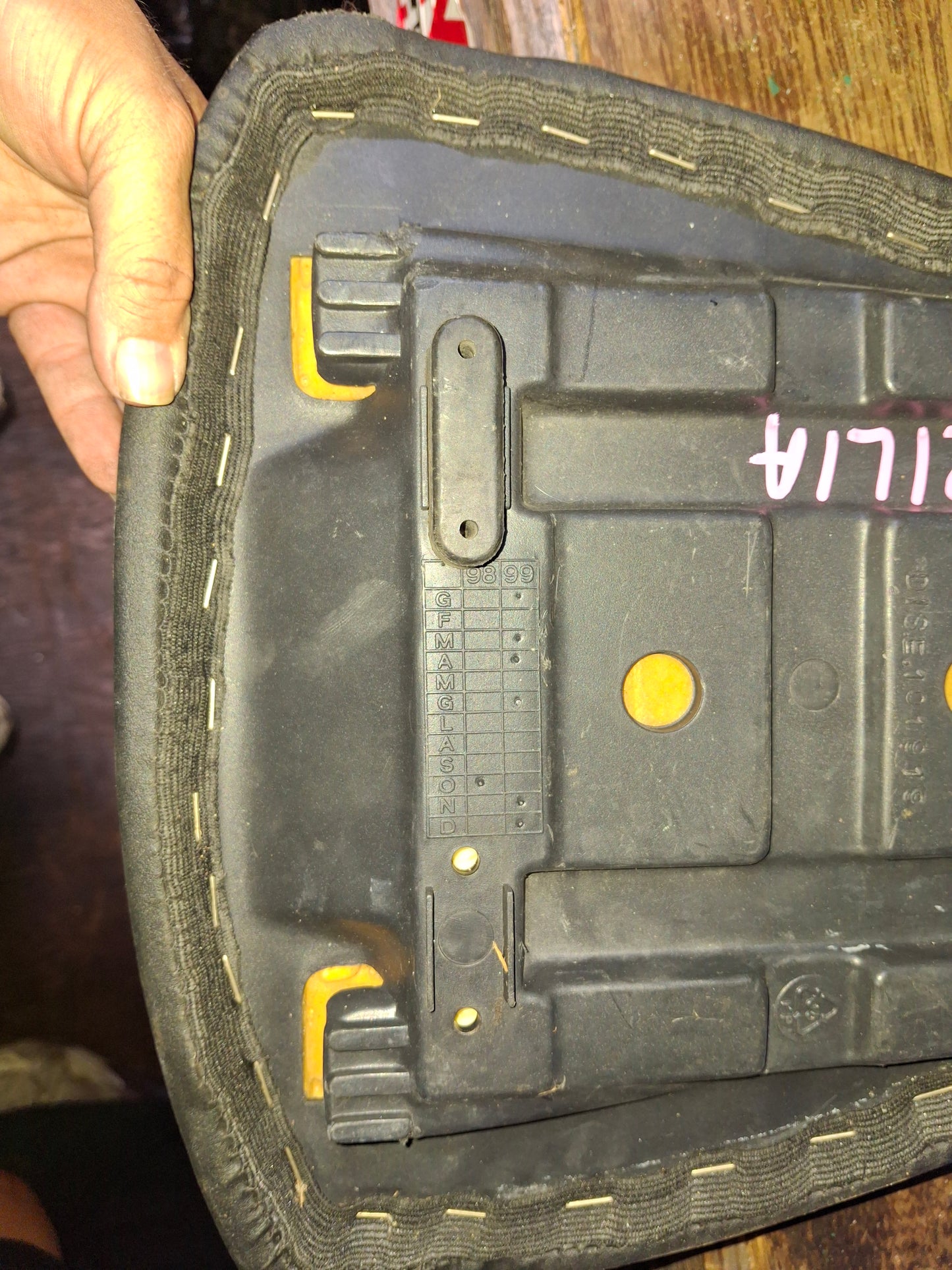 OEM Aprilia RSV 1000 Rear Seat Passenger Pad Pillion RSV1000 DISE 101919 FREE SHIPPING