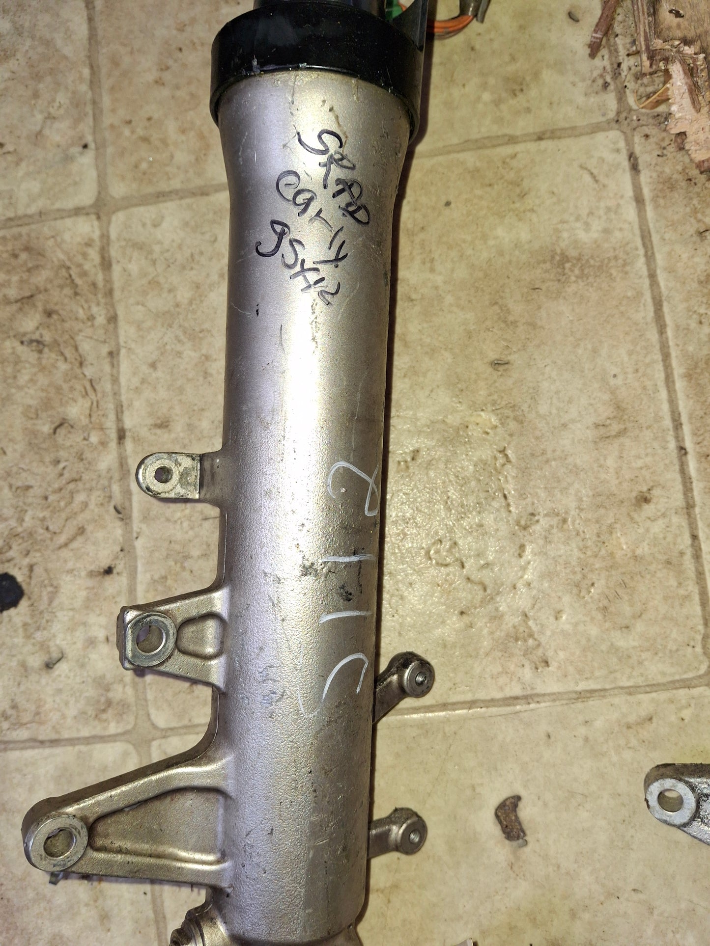 Suzuki SRAD GSXR 600 750 Forks Suspension Triple Trees ignition Steering Damper