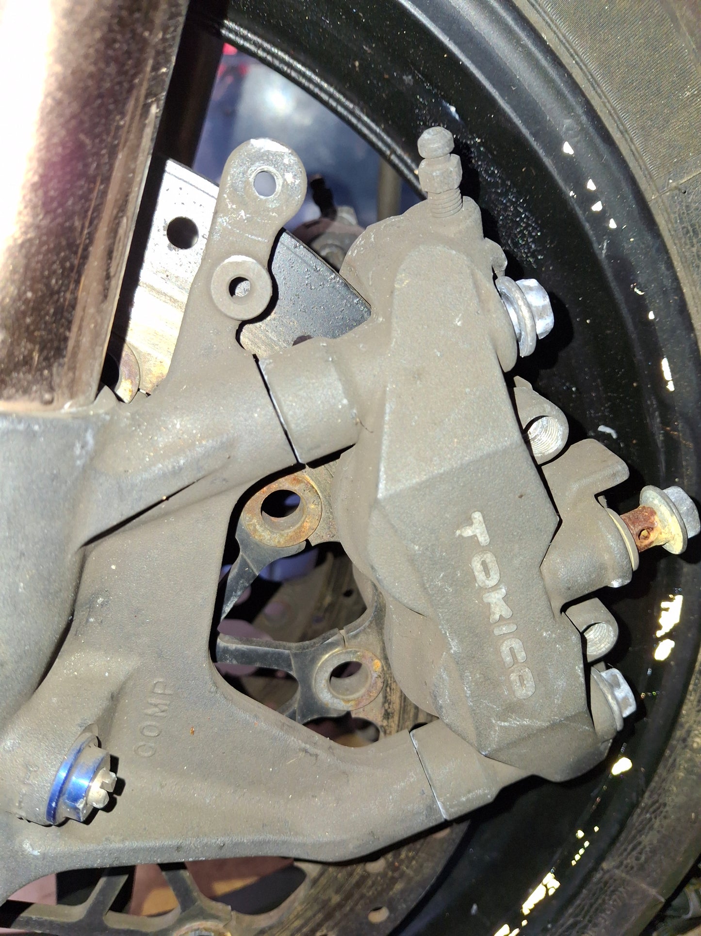 06 07 Suzuki GSXR 600 750 Front Forks Front Rim Caliper Damper Lower Tree S3751