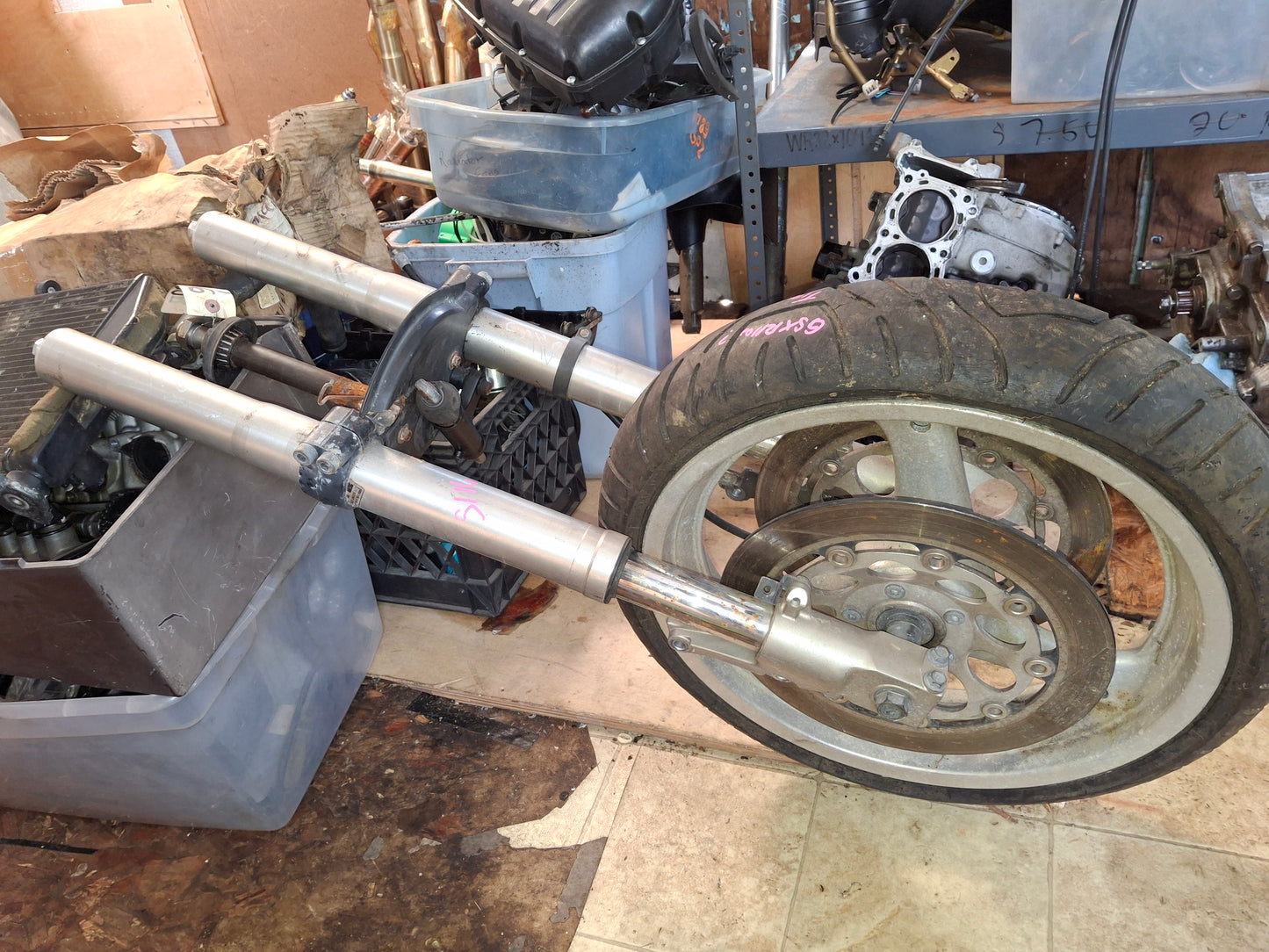 93 - 98 GSXR 1100 Front Forks Lower Triple Tree Front Rim Rotors Steering Damper
