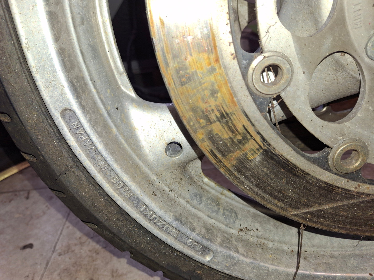 93 - 98 GSXR 1100 Front Forks Lower Triple Tree Front Rim Rotors Steering Damper