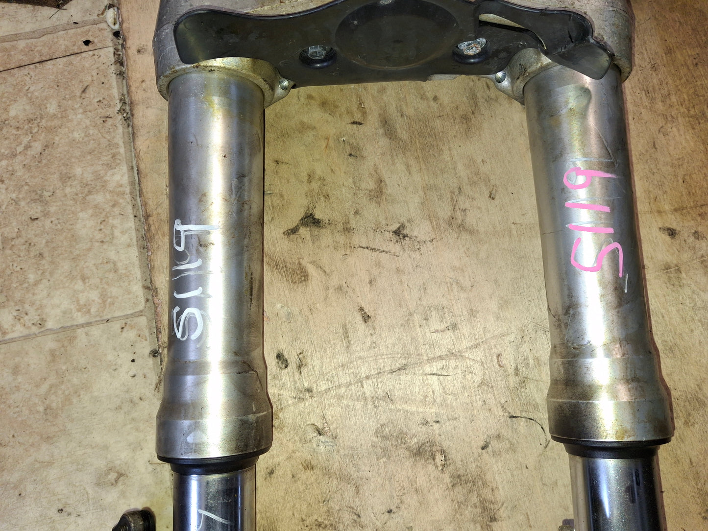 Suzuki TL1000R TL1000 Forks Front End Suspension Upper Lower Triple Tree