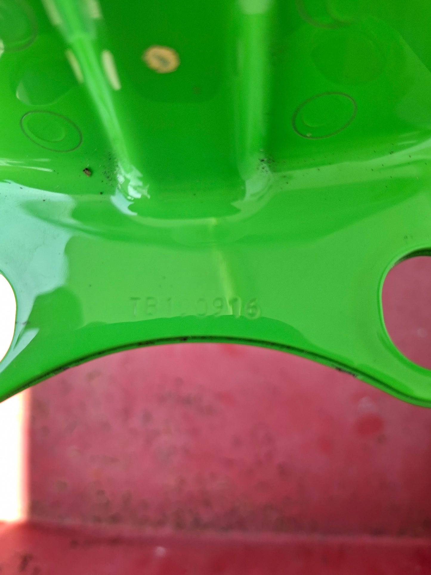 18-23 Kawasaki Ninja 400 EX400 Gas Tank Fuel Petrol Dealer Take Off Beautiful