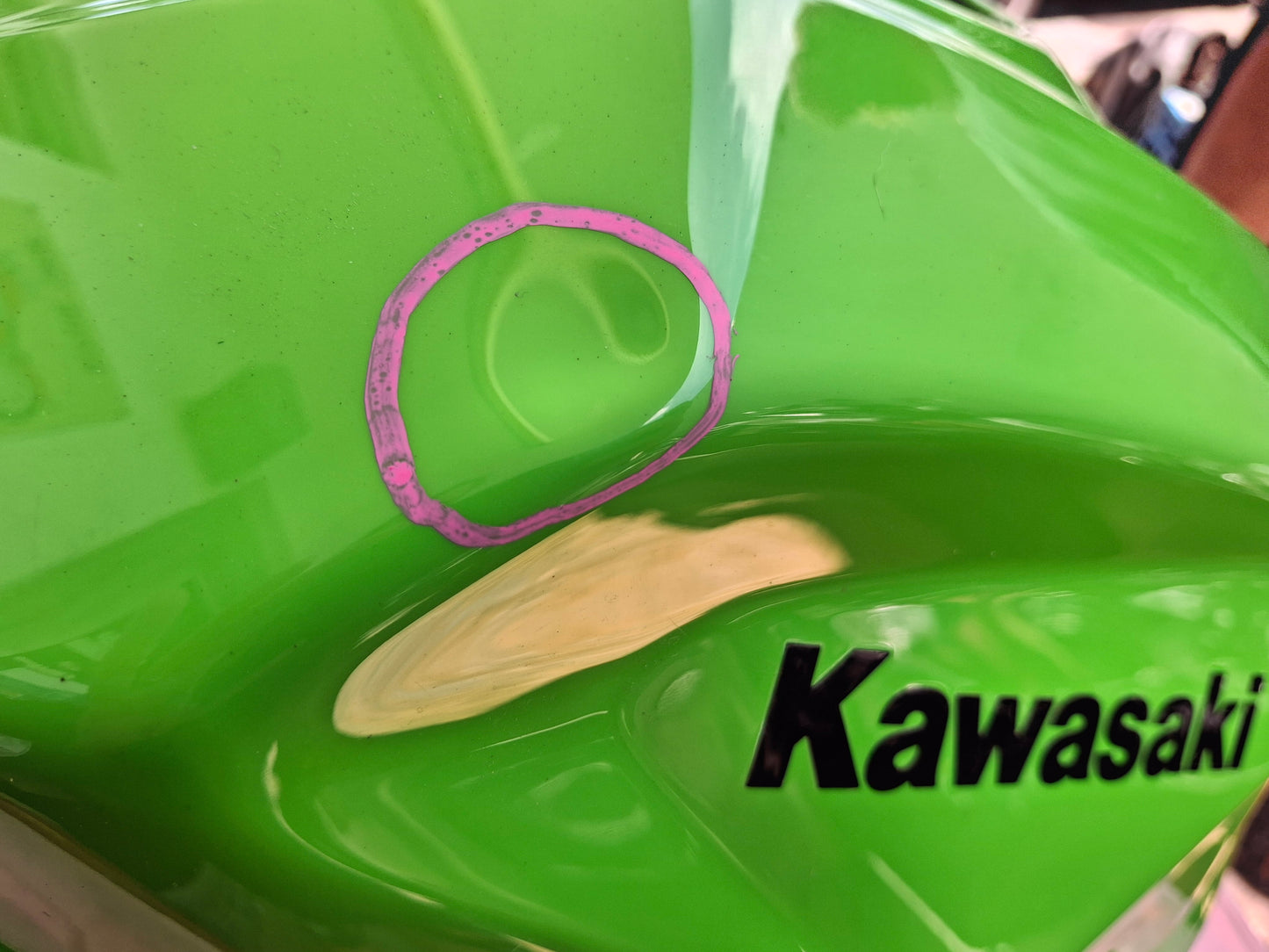 18-23 Kawasaki Ninja 400 EX400 Gas Tank Fuel Petrol Dealer Take Off Beautiful