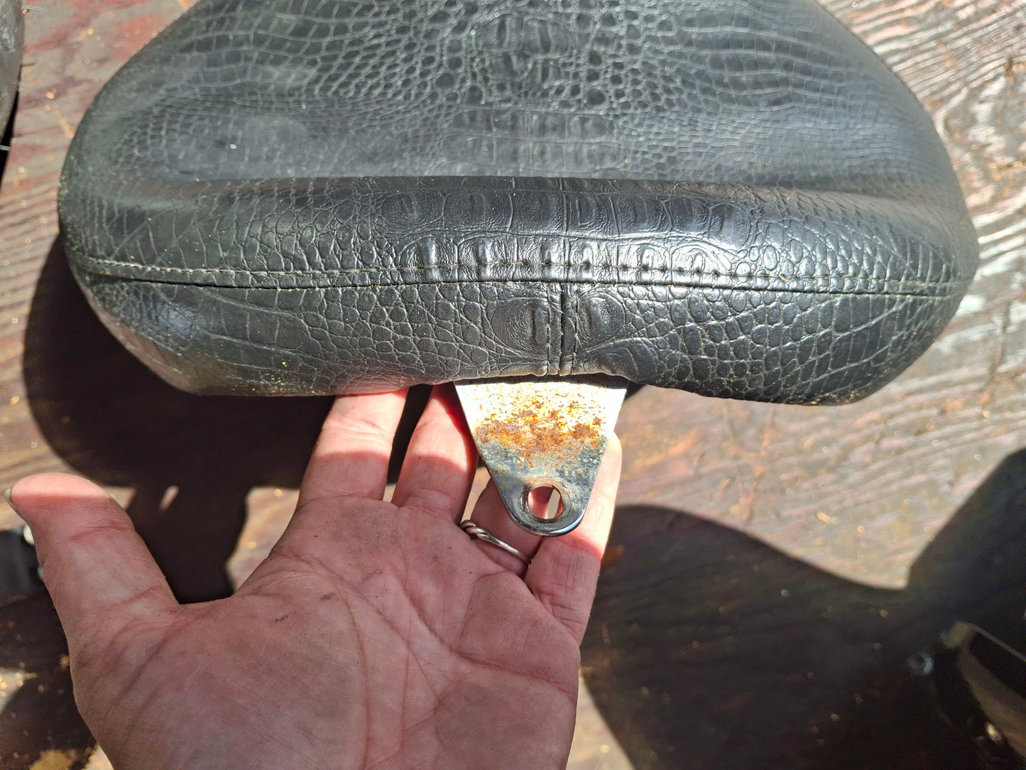 Yamaha V-Star 650 Front Seat VStar Driver Rider Seat Pillion 5BN-00 XVS650 XVS