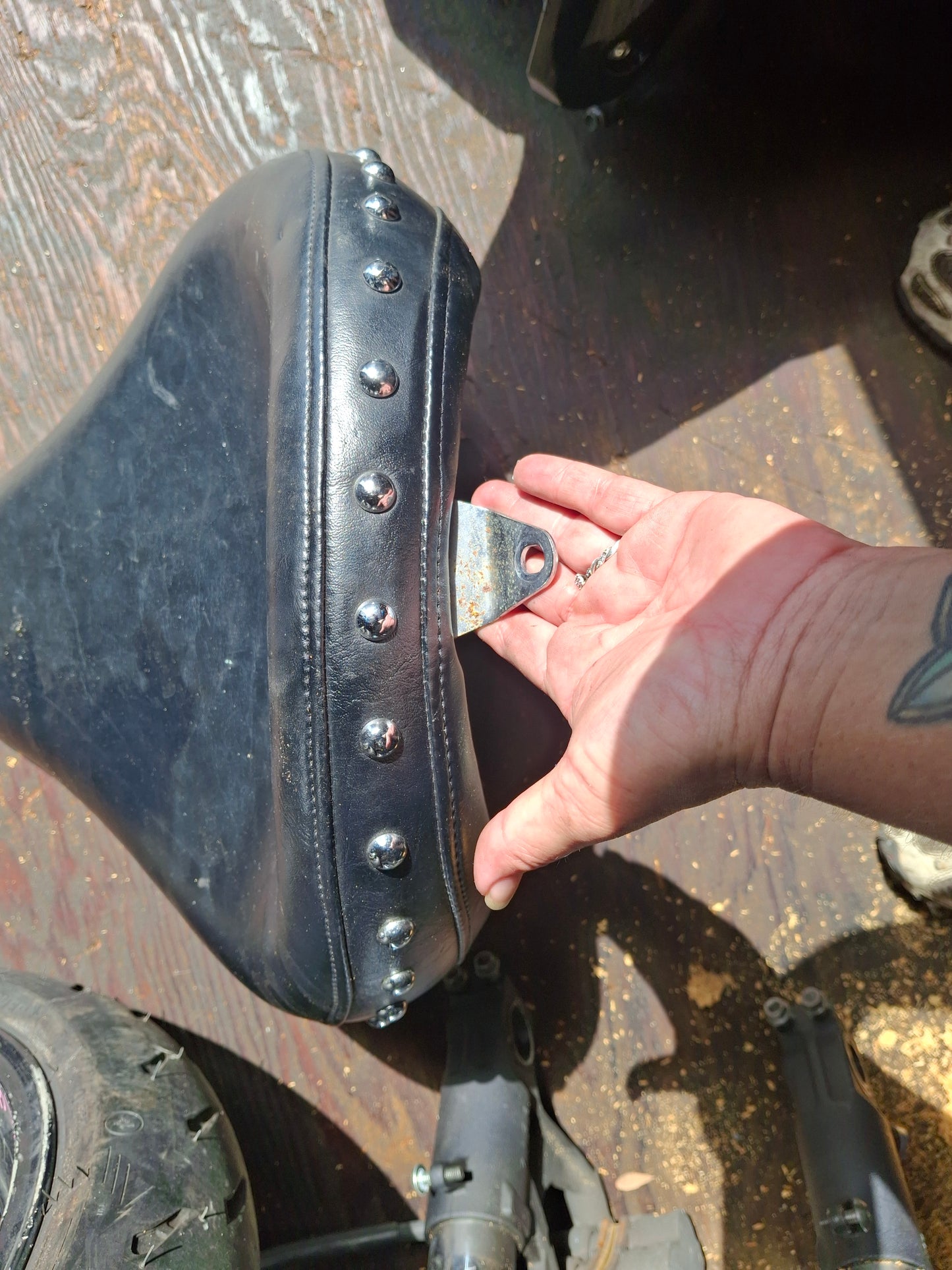 Yamaha V-Star 650 Front & Rear Seat Seats Sissy bar back Rest VStar XVS650 XVS