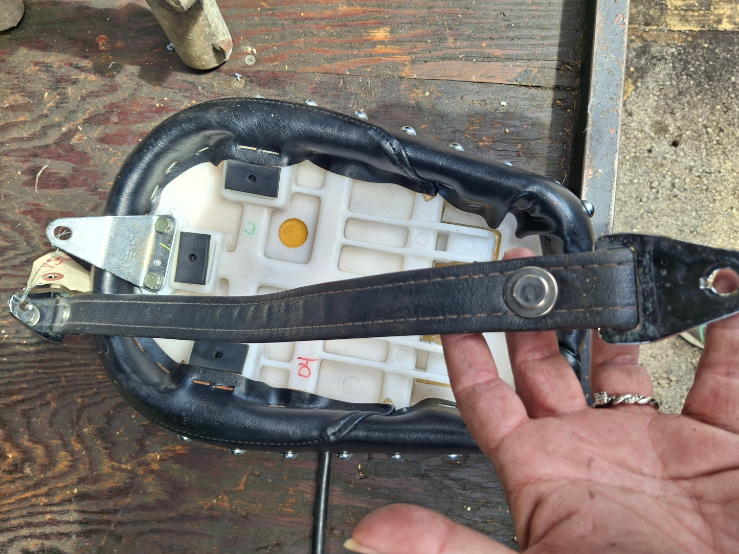 Yamaha V-Star 650 Front & Rear Seat Seats Sissy bar back Rest VStar XVS650 XVS