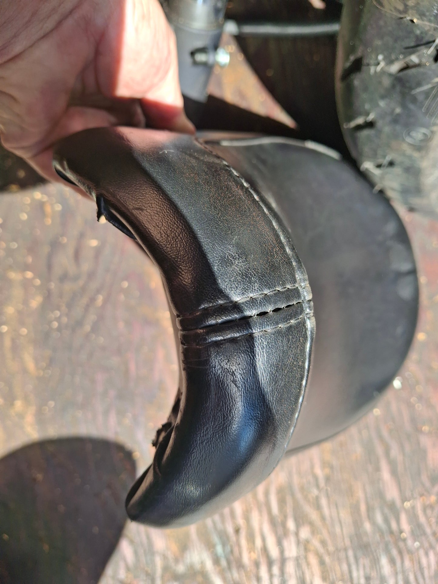 Le Pera Harley Davidson Sportster Front Seat Driver Rider Pad Pillion XL883 1200