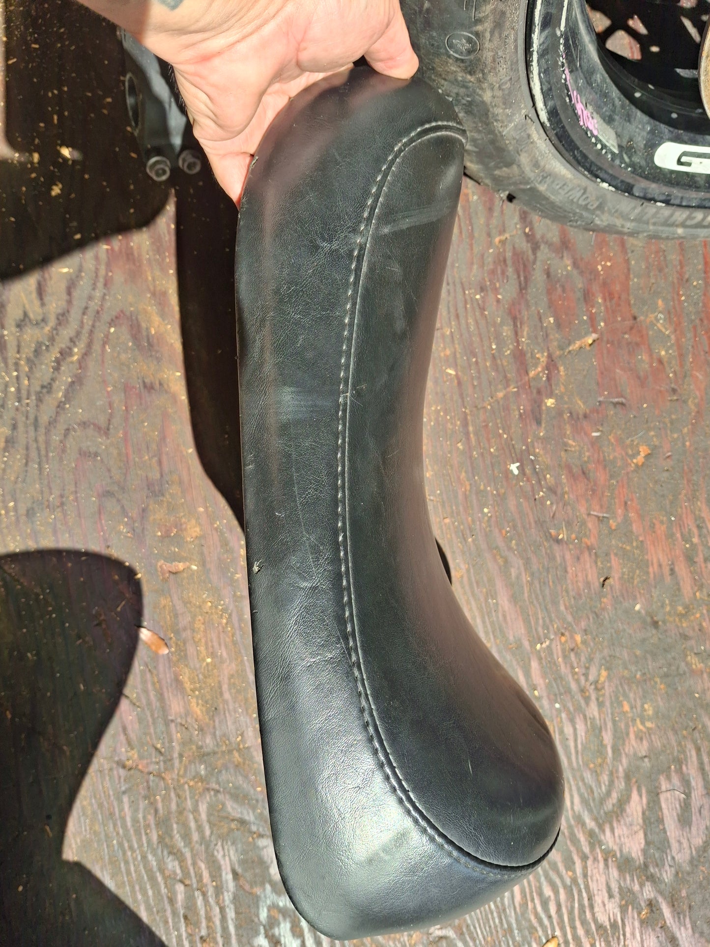 Le Pera Harley Davidson Sportster Front Seat Driver Rider Pad Pillion XL883 1200