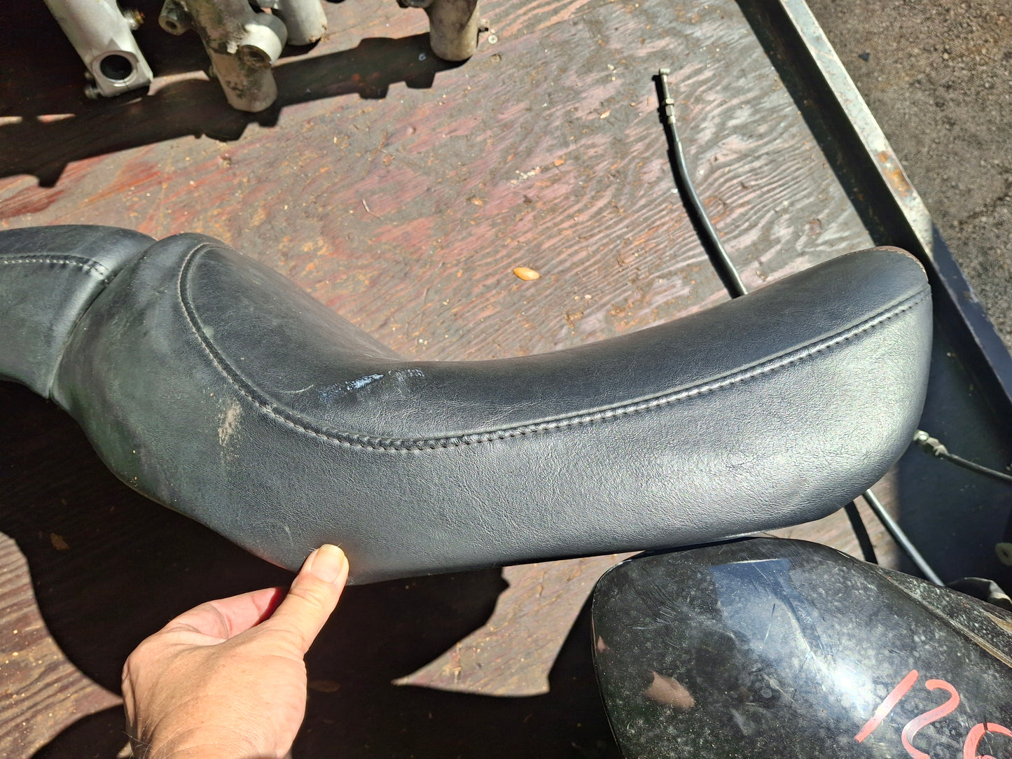 Harley Davidson Dyna Low Rider Seat OEM 105th Anniversary Front Rear Pad Pillion