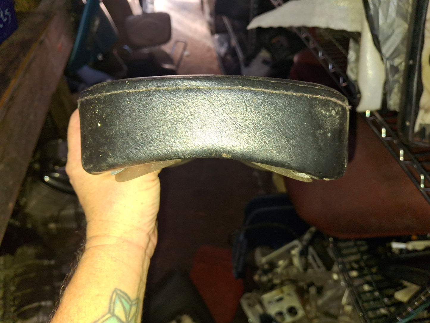 Motorcycle Stick On Suction Rear Seat Pad Pillion Honda Yamaha Kawasaki Harley Suzuki