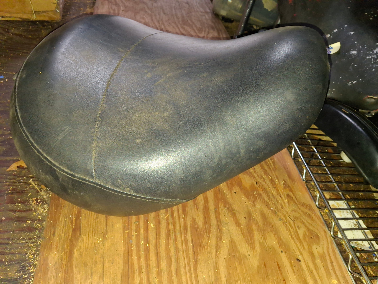 Honda Shadow 1100 Front Seat VT1100 Driver Pad Pillion 77200 MAHA-000