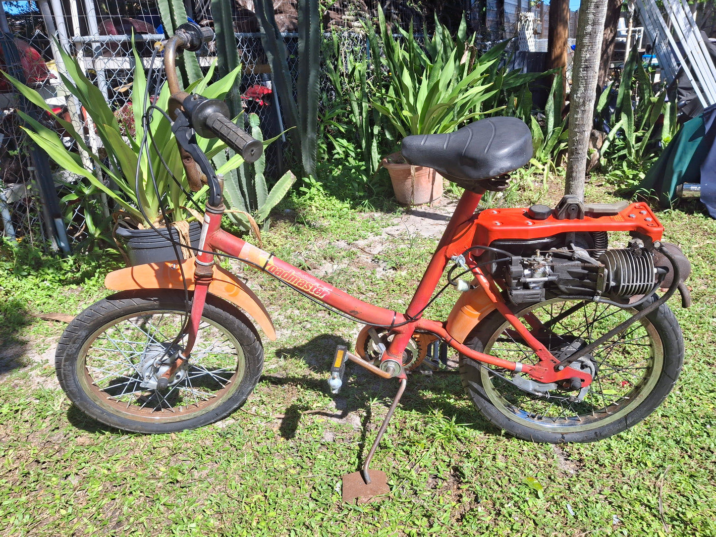 AMF Roadmaster (Harley Davidson) Motorized Bicycle Moped