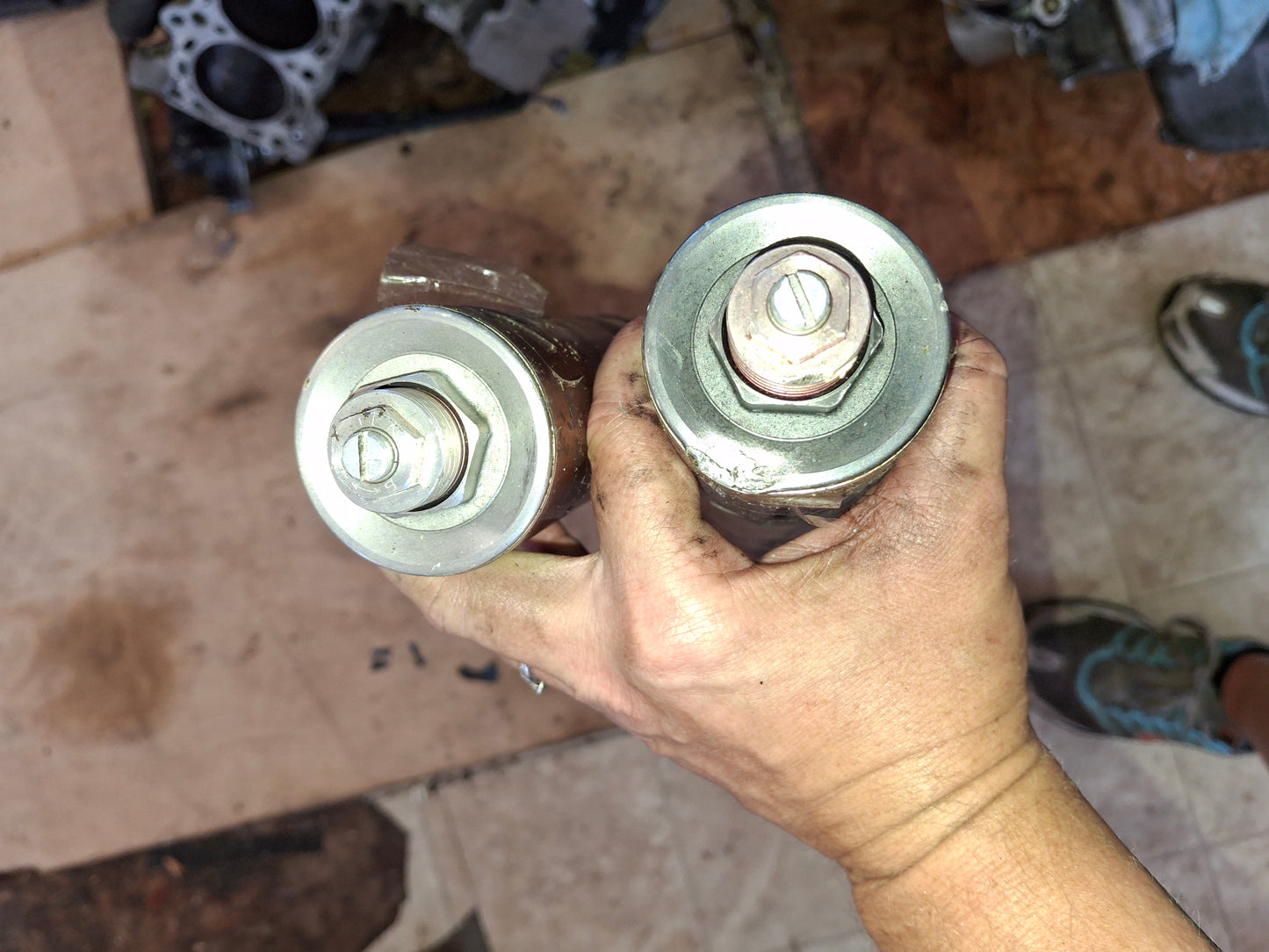 05 06 Suzuki GSXR 1000 Forks Front End Suspension For K5 K6 GSXR1000 1 Caliper