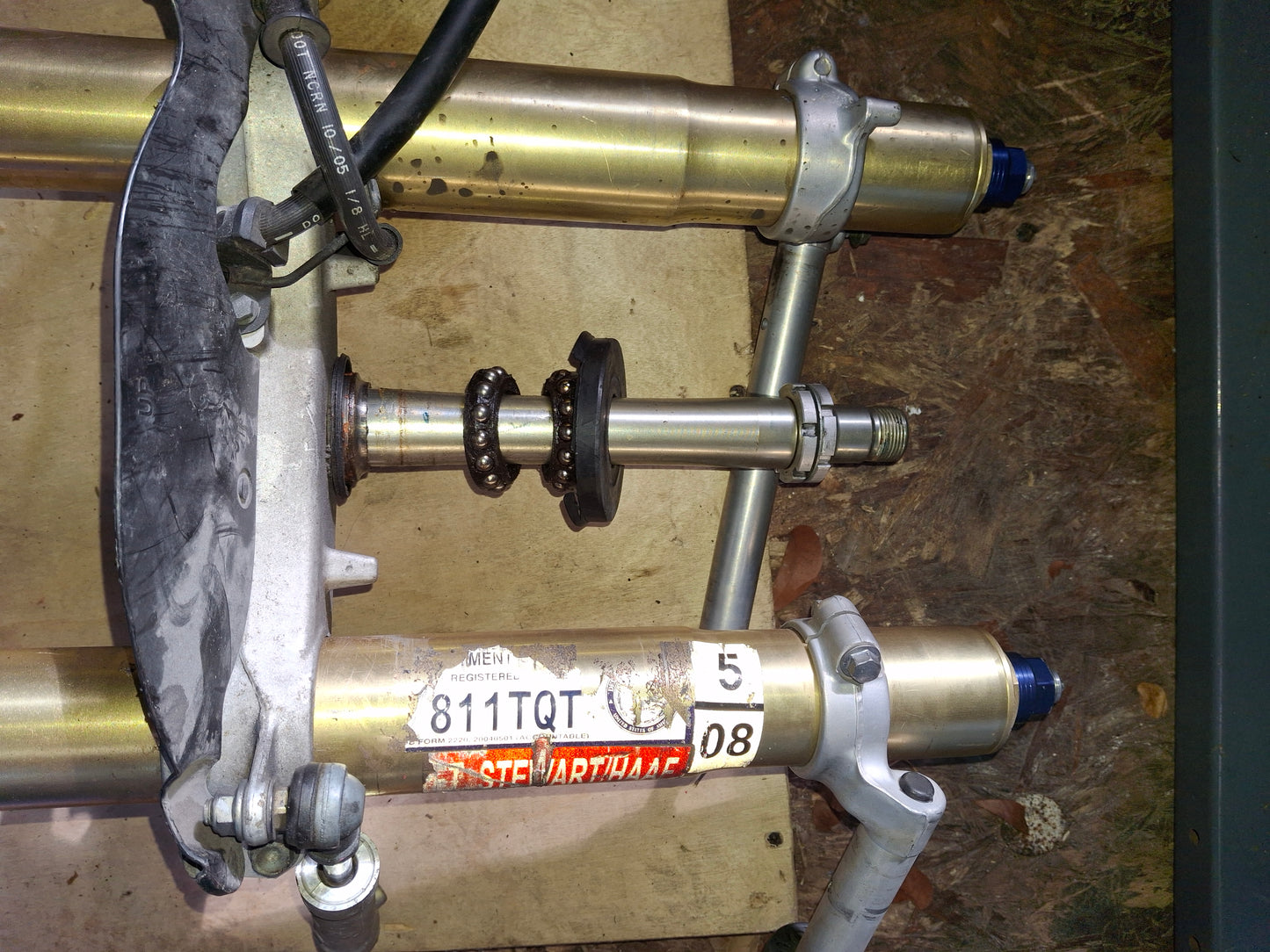 SOLD SOLD 04 05 Suzuki GSXR 600 750 Forks Triple Tree Clip-ons Calipers Fender Damper Axle