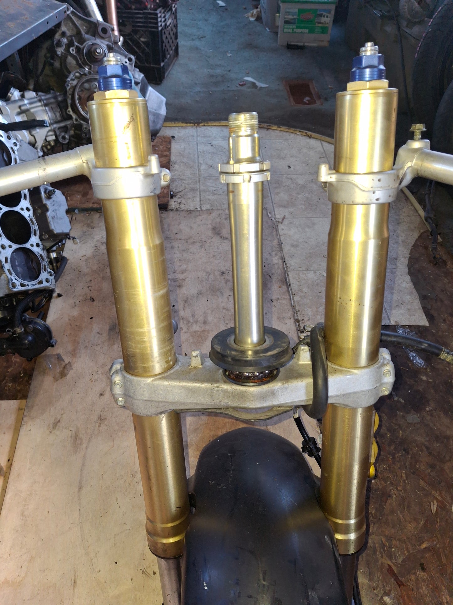 SOLD SOLD 04 05 Suzuki GSXR 600 750 Forks Triple Tree Clip-ons Calipers Fender Damper Axle