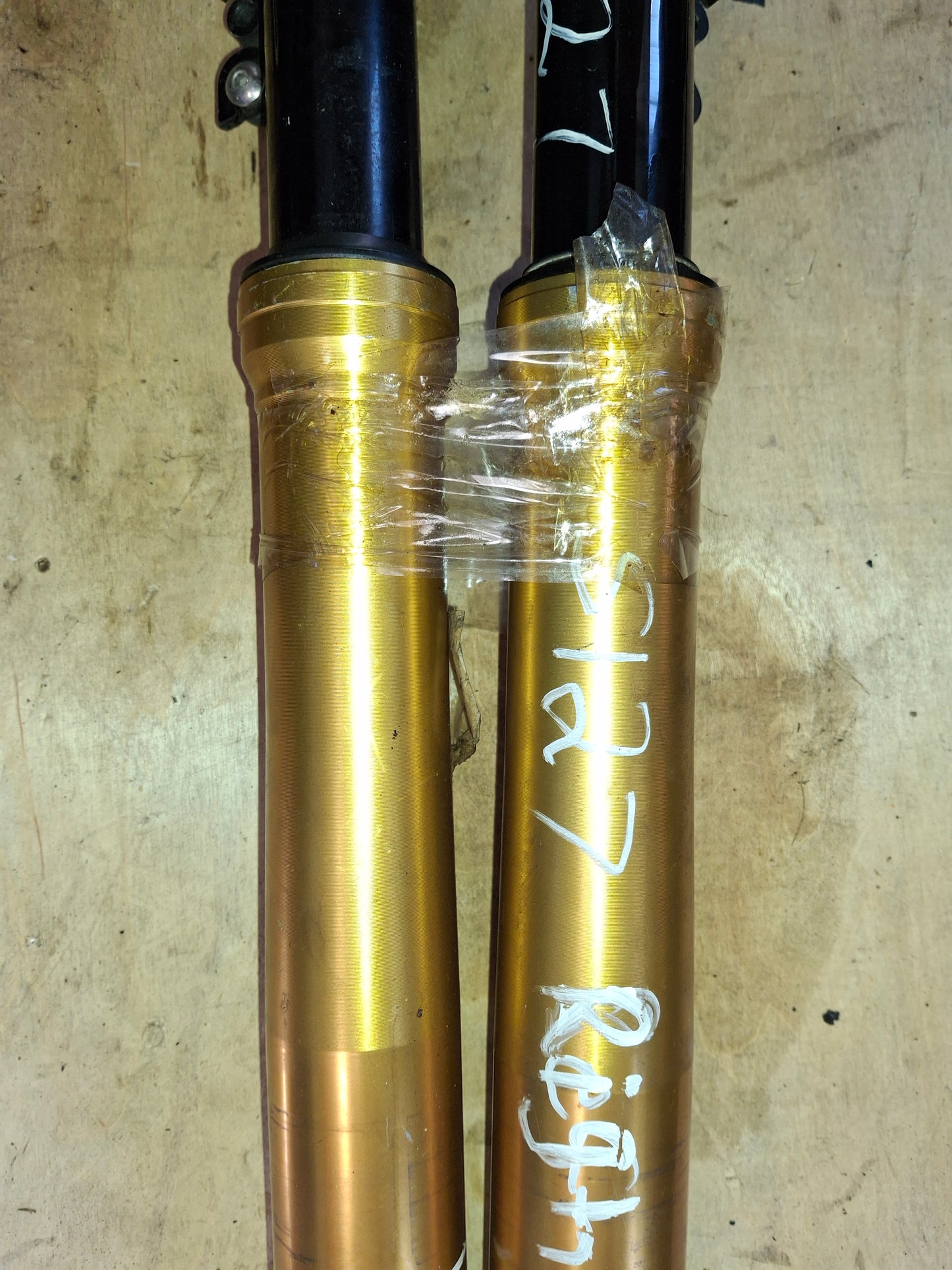 03 04 Suzuki GSXR 1000 Forks Front End Suspension K3 K4 GSXR1000