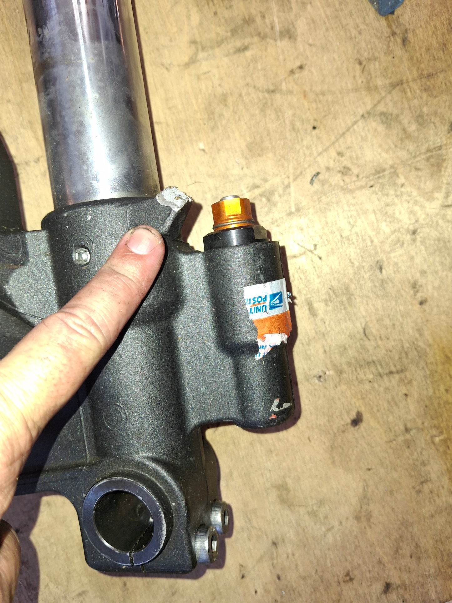 08-16 Yamaha R6 Left Front Fork Bent For Parts 2CX00 2C000 L2 YZF 600 - Free Shipping