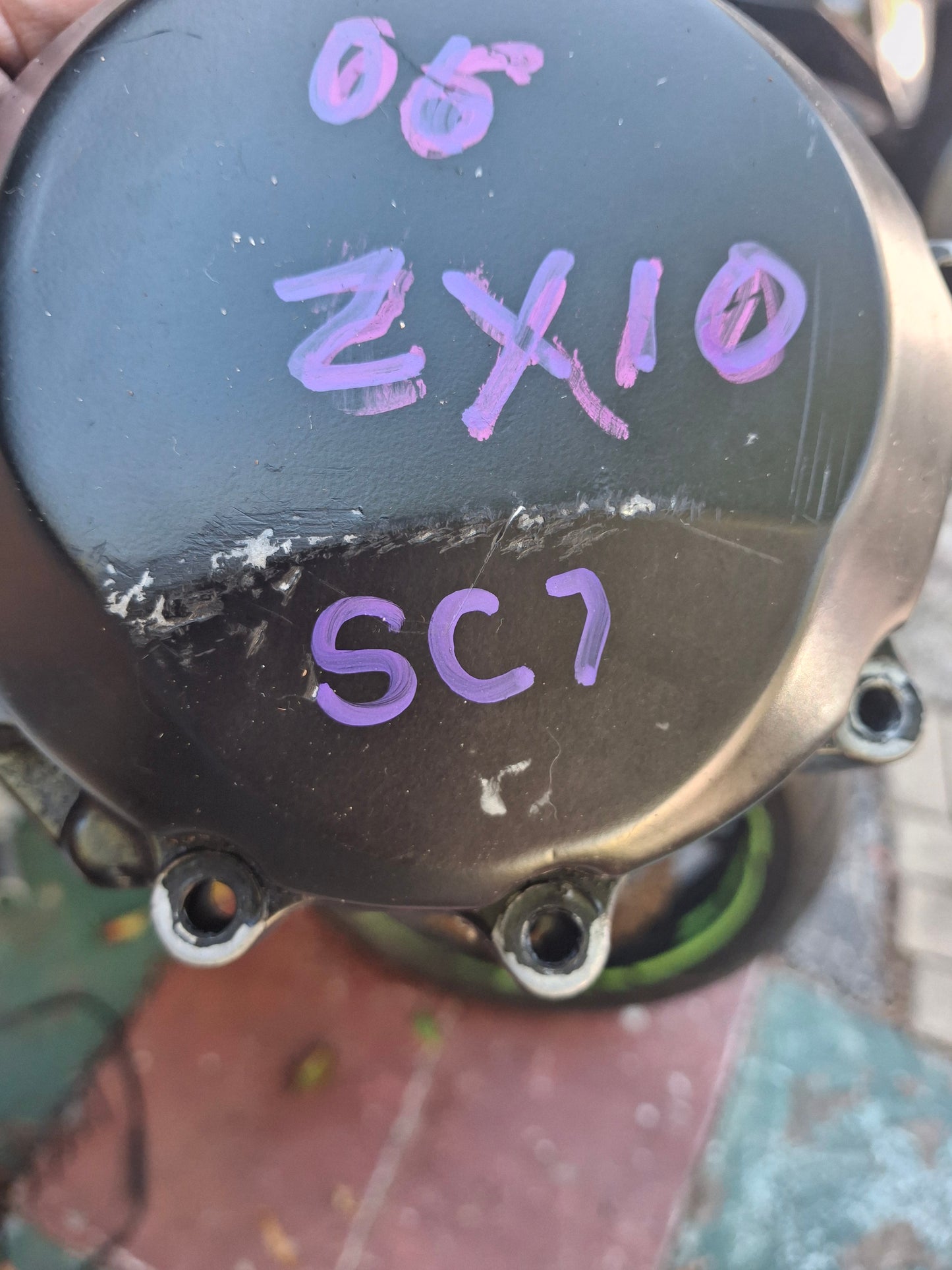 06 Kawasaki ZX-10 Stator Cover ZX10 engine cover