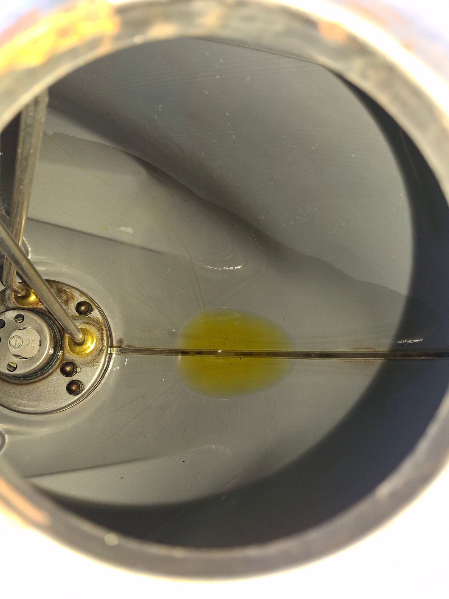 04-06 Yamaha R1 Gas Tank Fuel Petrol Cell YZF1000 YZF 1000 FREE SHIPPING