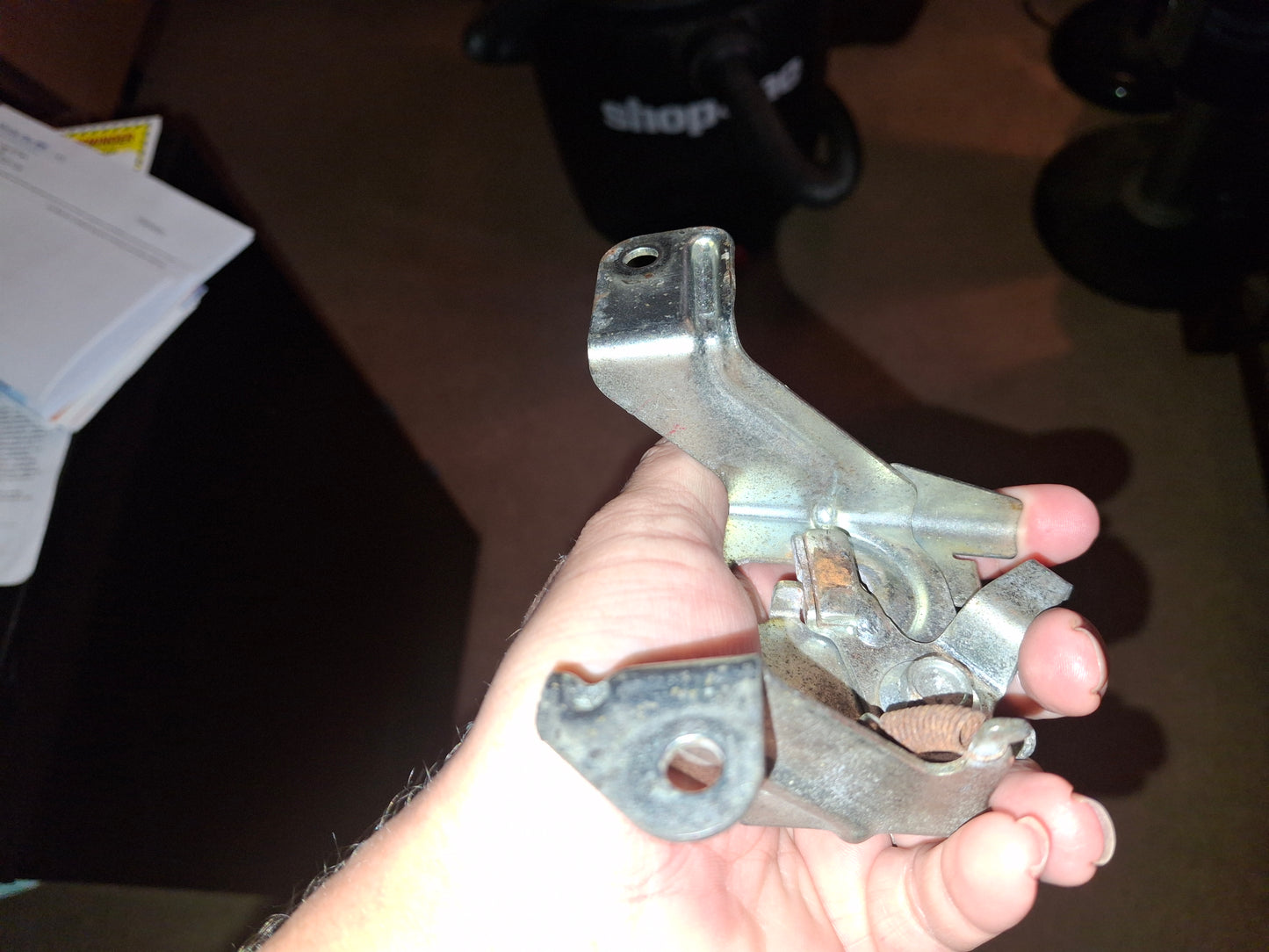 Honda CBR900RR Seat Latch 900RR Seat Lock Stay CBR 900 RR Part # 77233-MAS-E00