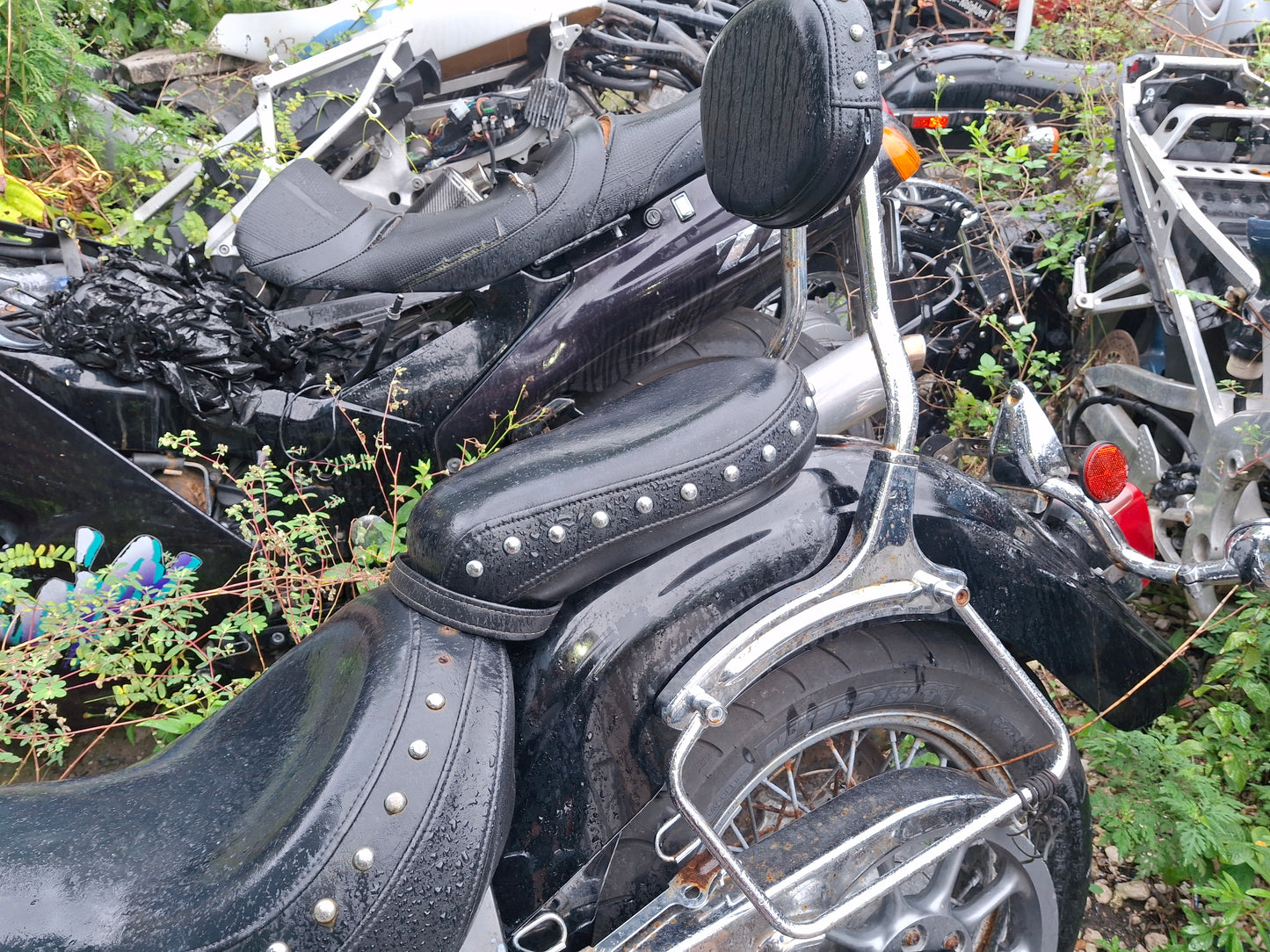 02 Yamaha Road Star 1600 Seats Sissy Bar Roadstar Front Seat Rear Seat Back Rest