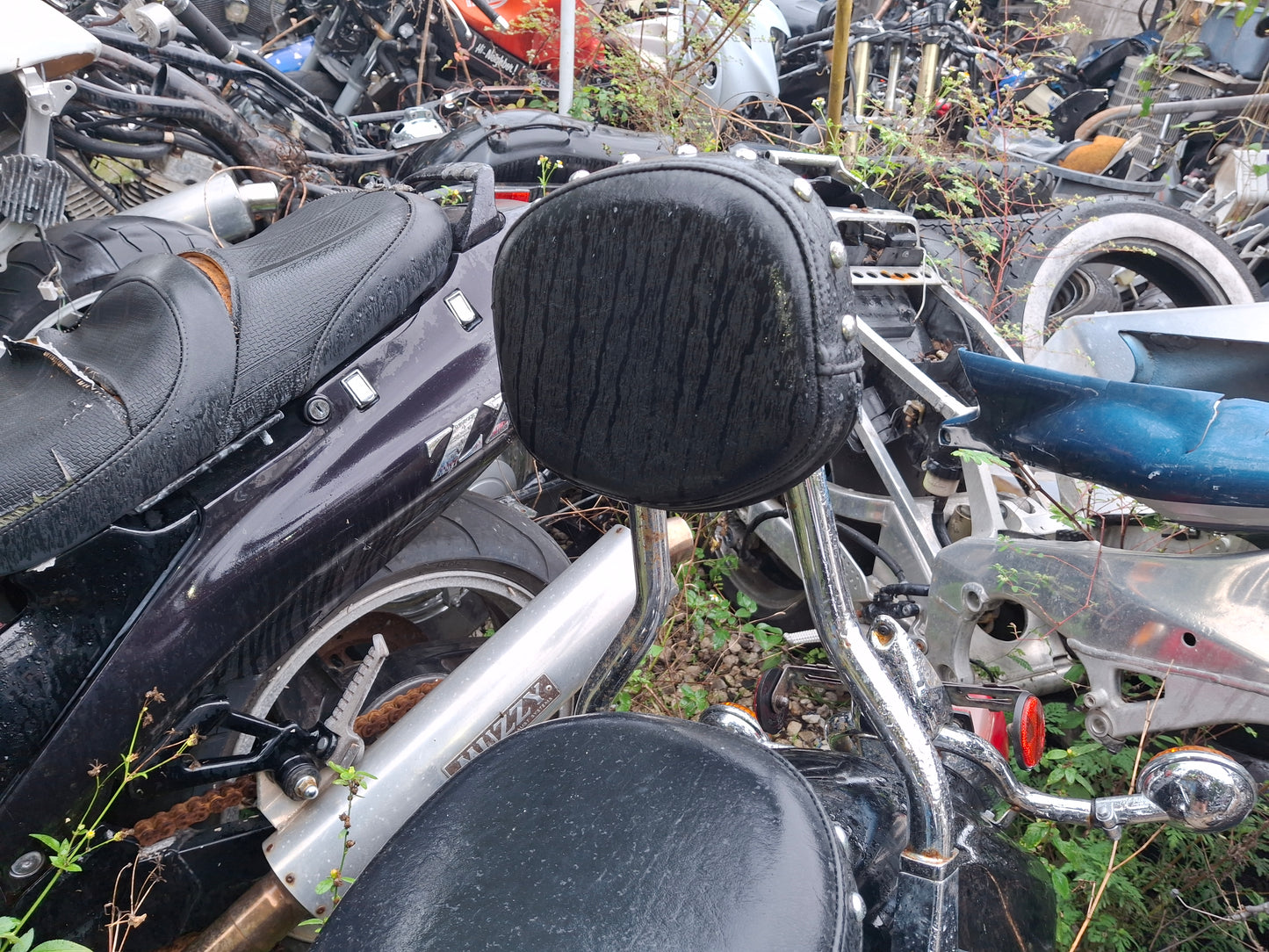 02 Yamaha Road Star 1600 Seats Sissy Bar Roadstar Front Seat Rear Seat Back Rest