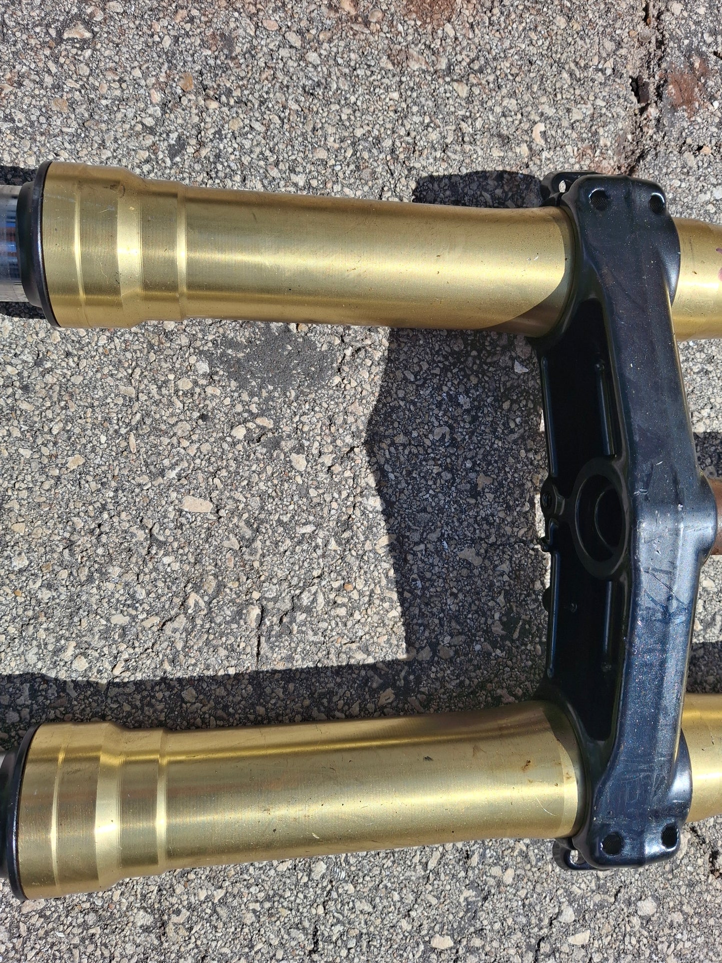 05 06 Honda CBR600RR Forks 600RR Front End Inverted With Lower Triple Tree MEE