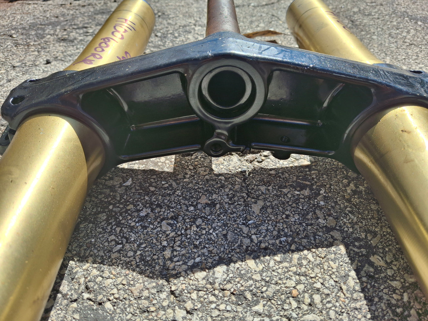 05 06 Honda CBR600RR Forks 600RR Front End Inverted With Lower Triple Tree MEE