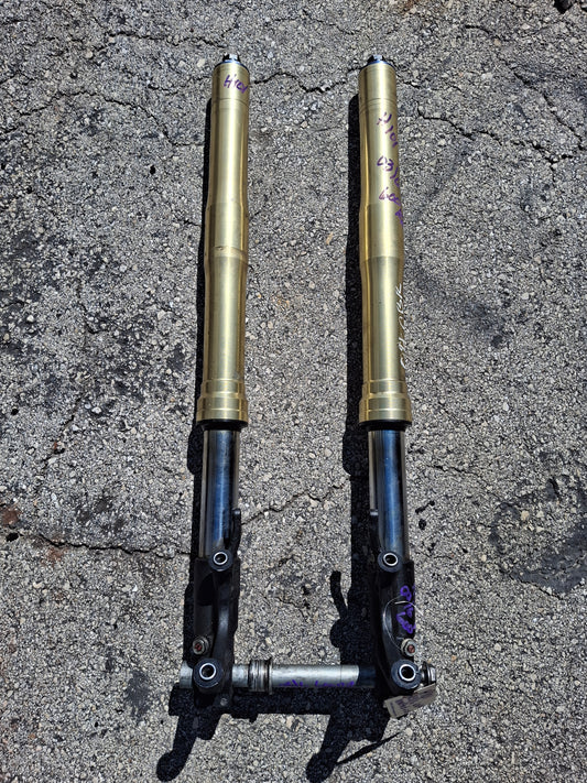 05 06 Honda CBR600RR Forks 600RR Front End Inverted With Axle MEE CBR 600